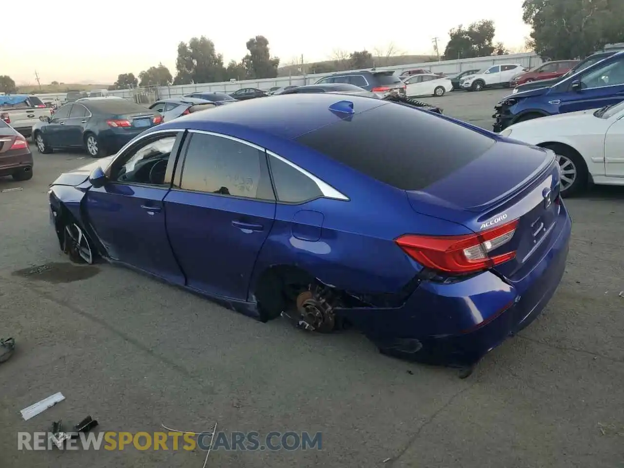 2 Фотография поврежденного автомобиля 1HGCV1F31KA034047 HONDA ACCORD 2019