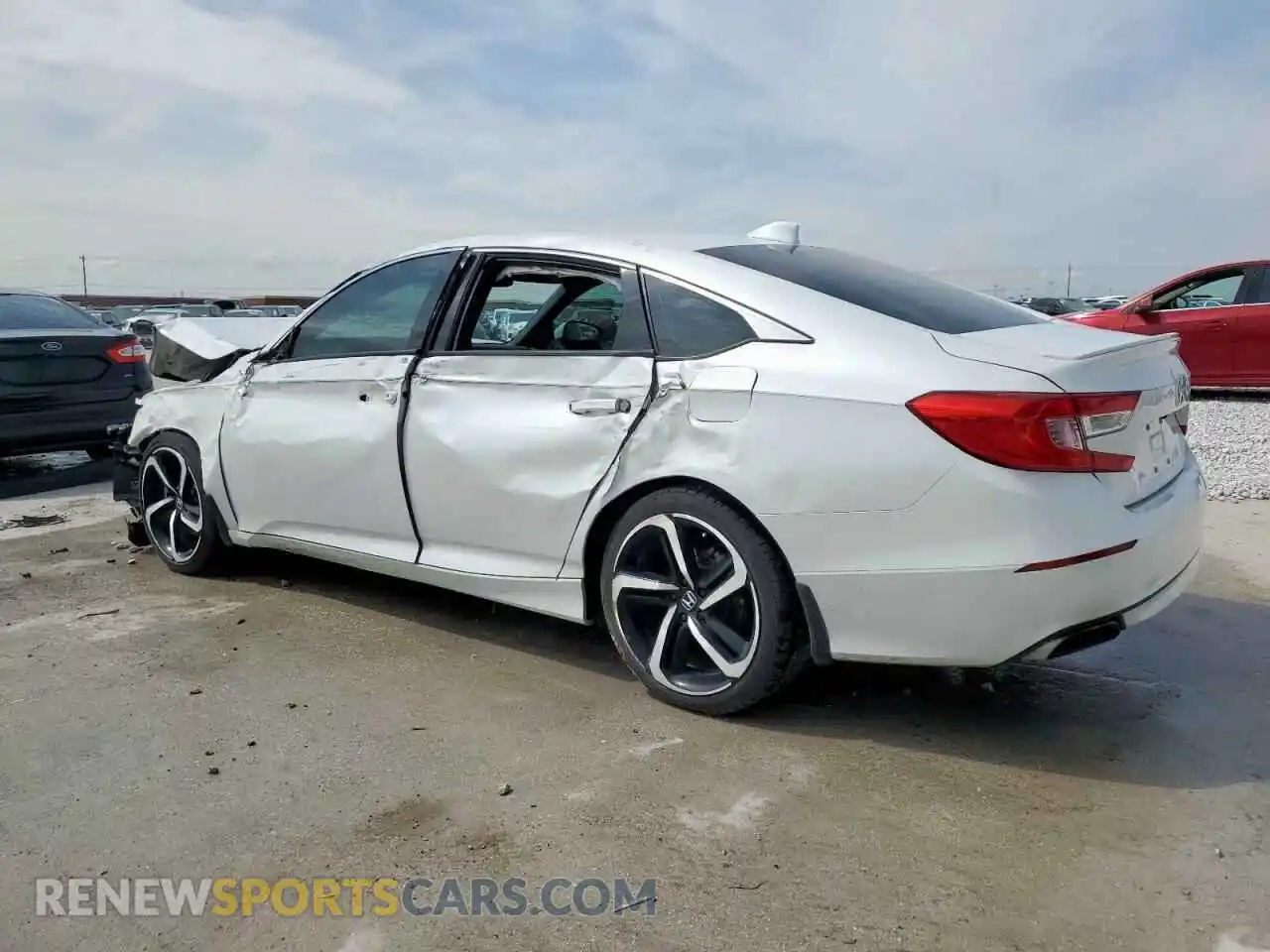 2 Photograph of a damaged car 1HGCV1F34KA079256 HONDA ACCORD 2019