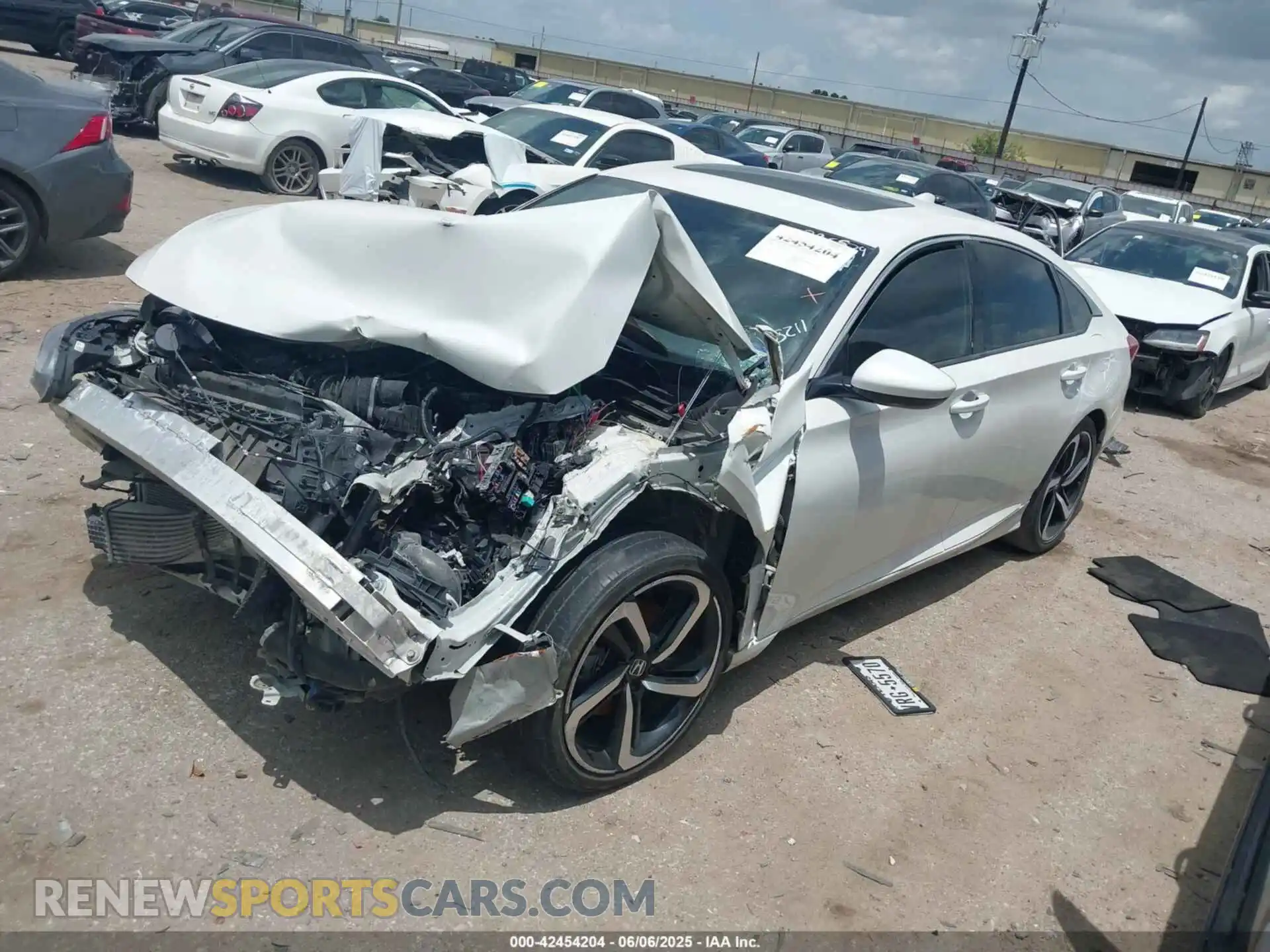 2 Photograph of a damaged car 1HGCV2F3XKA018211 HONDA ACCORD 2019