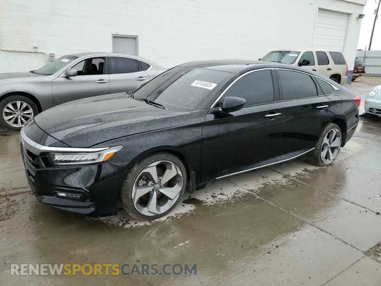 1 Photograph of a damaged car 1HGCV2F95KA014751 HONDA ACCORD 2019
