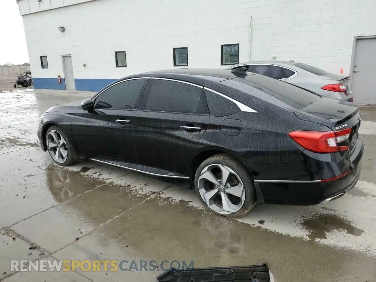 2 Photograph of a damaged car 1HGCV2F95KA014751 HONDA ACCORD 2019