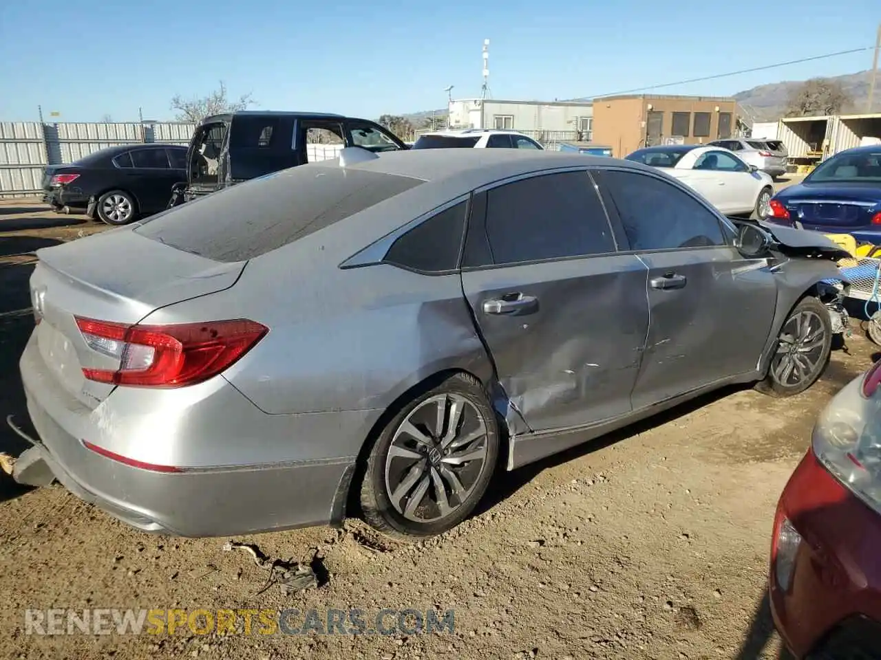 3 Photograph of a damaged car 1HGCV3F56KA018990 HONDA ACCORD 2019