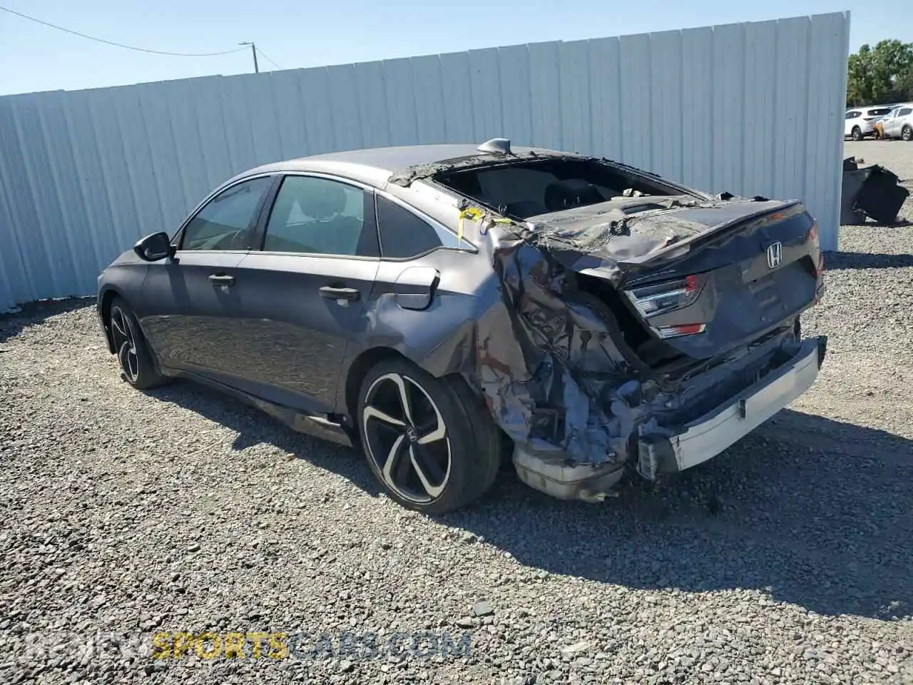 2 fotografías del automóvil dañado 1HGCV1F30LA021243 HONDA ACCORD 2020