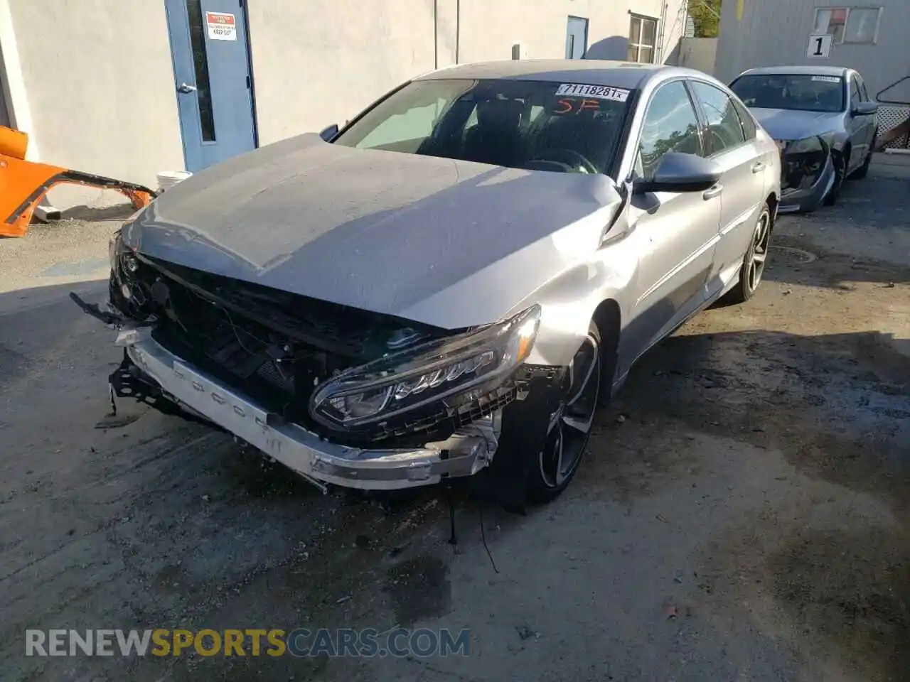 2 fotografías del automóvil dañado 1HGCV1F33LA084806 HONDA ACCORD 2020