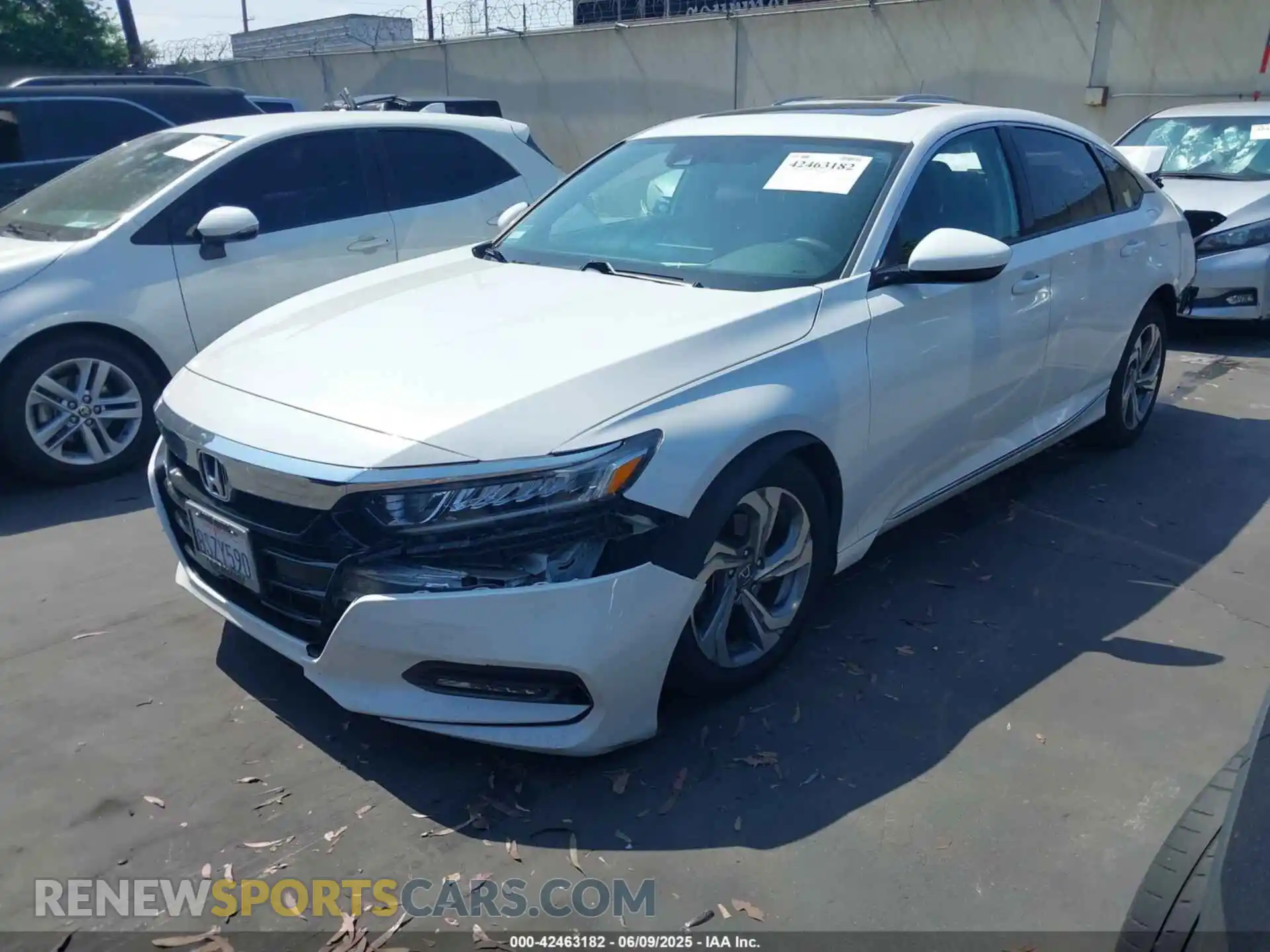 2 fotografías del automóvil dañado 1HGCV1F46LA096781 HONDA ACCORD 2020