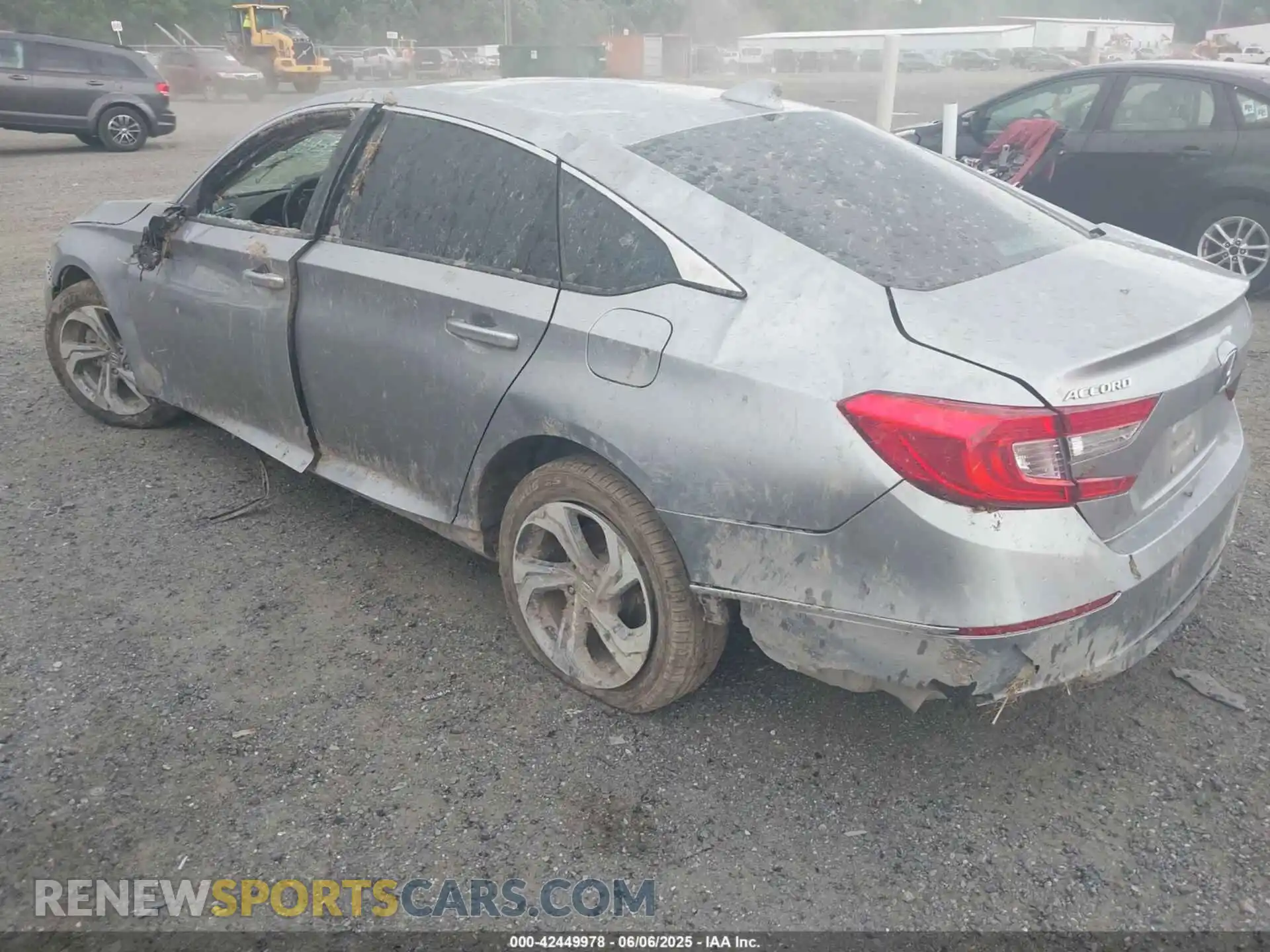 3 fotografías del automóvil dañado 1HGCV1F57LA082624 HONDA ACCORD 2020