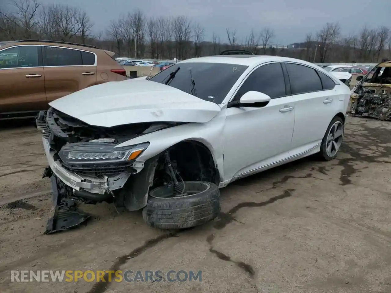 1 Фотография поврежденного автомобиля 1HGCV2F96LA011018 HONDA ACCORD 2020