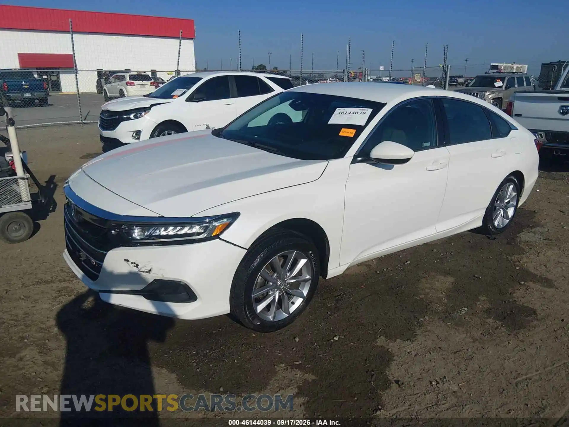 2 fotografías del automóvil dañado 1HGCV1F10MA042500 HONDA ACCORD 2021