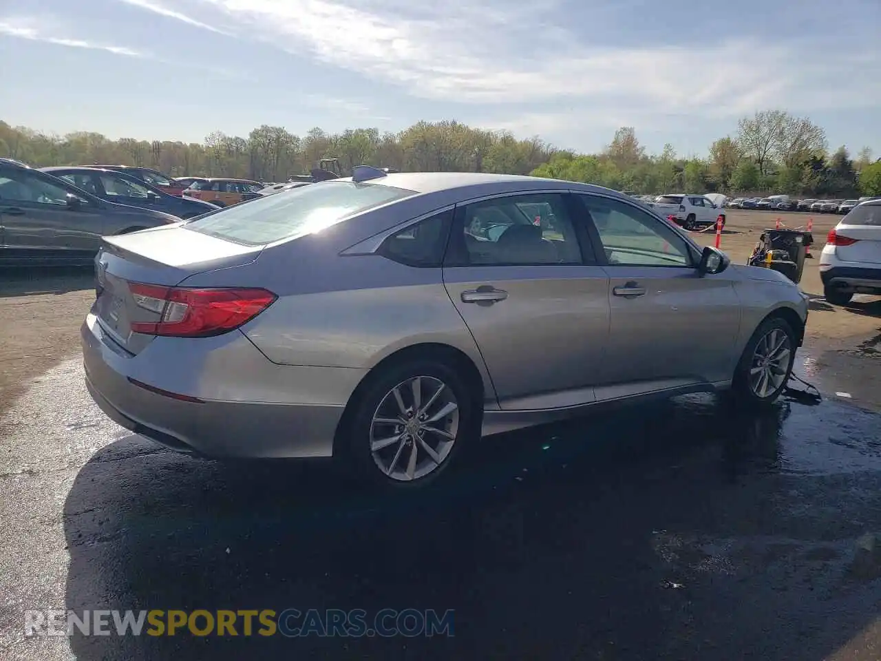 3 Photograph of a damaged car 1HGCV1F15MA015423 HONDA ACCORD 2021