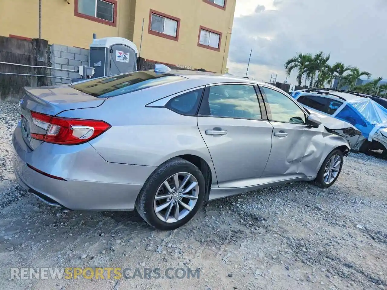 3 Фотография поврежденного автомобиля 1HGCV1F17MA044258 HONDA ACCORD 2021