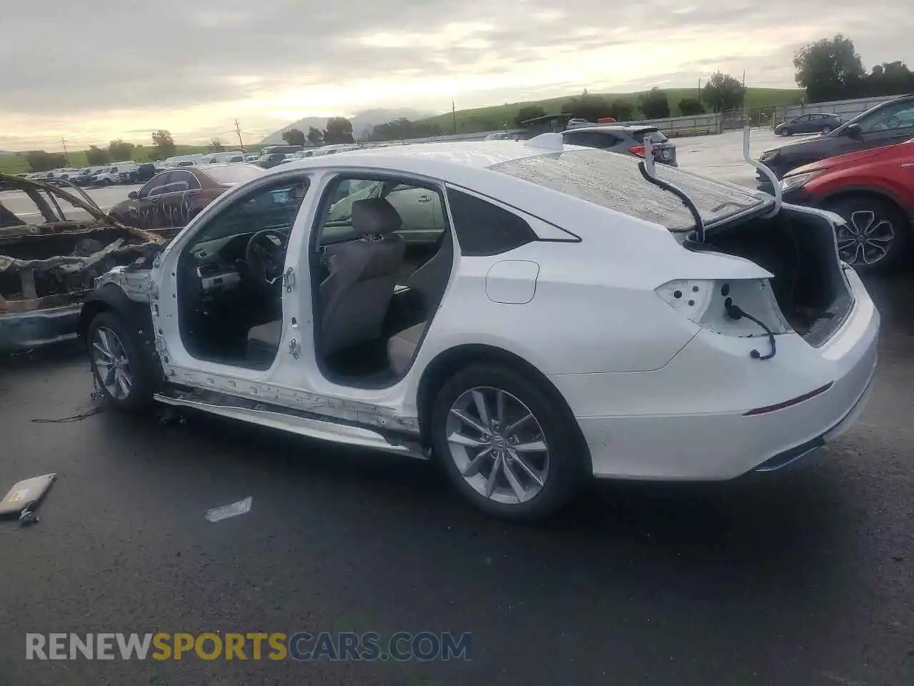 2 fotografías del automóvil dañado 1HGCV1F1XMA029821 HONDA ACCORD 2021