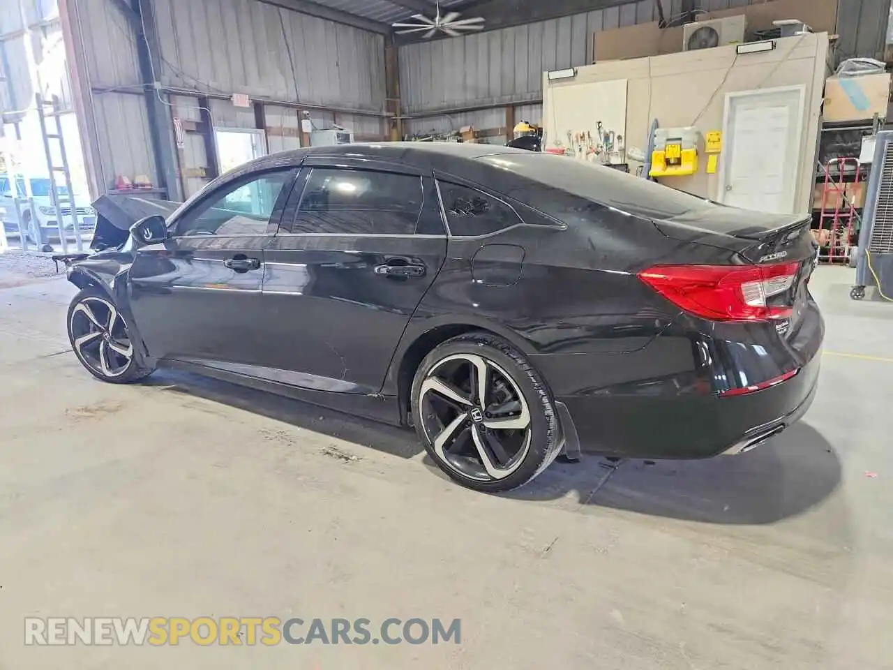 2 fotografías del automóvil dañado 1HGCV1F30MA070976 HONDA ACCORD 2021