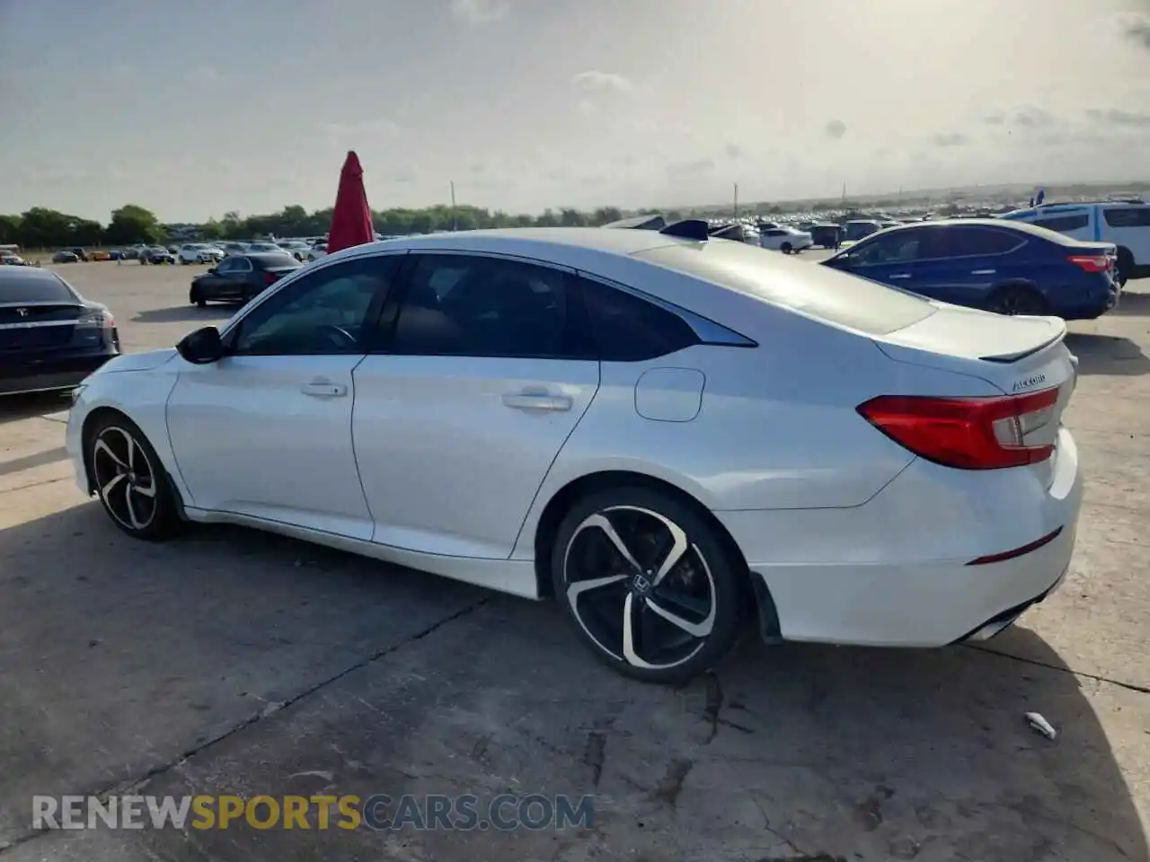 2 fotografías del automóvil dañado 1HGCV1F33MA089800 HONDA ACCORD 2021