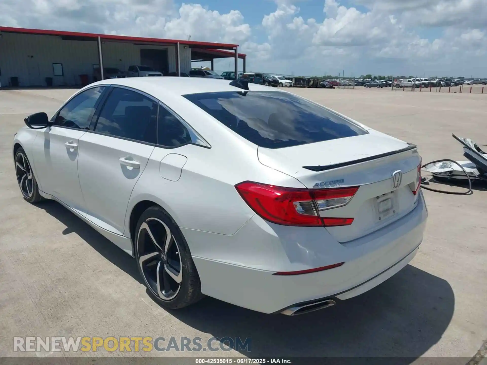 3 fotografías del automóvil dañado 1HGCV1F34MA120293 HONDA ACCORD 2021