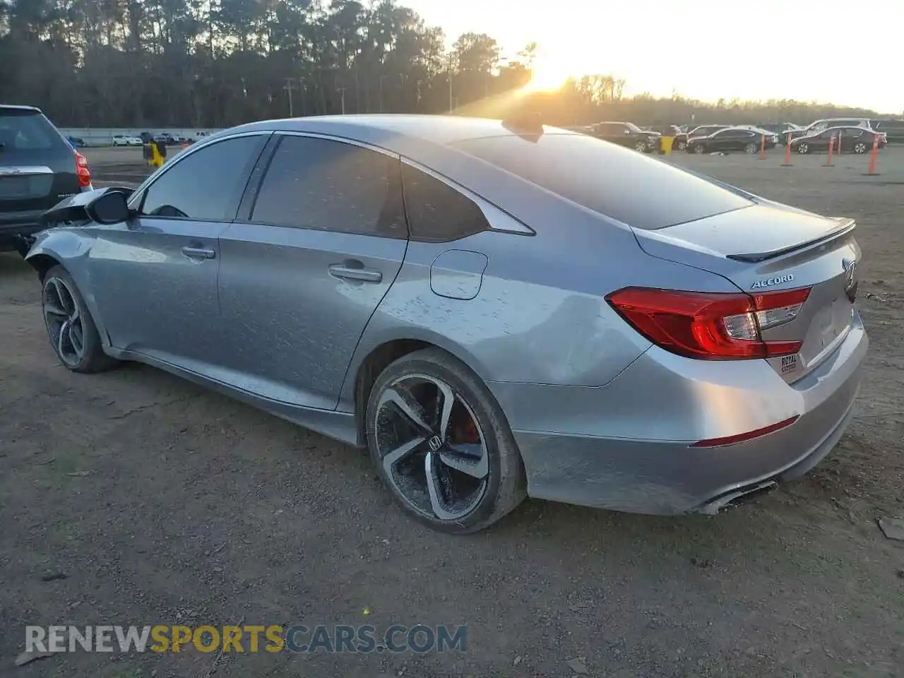 2 fotografías del automóvil dañado 1HGCV1F3XMA078289 HONDA ACCORD 2021
