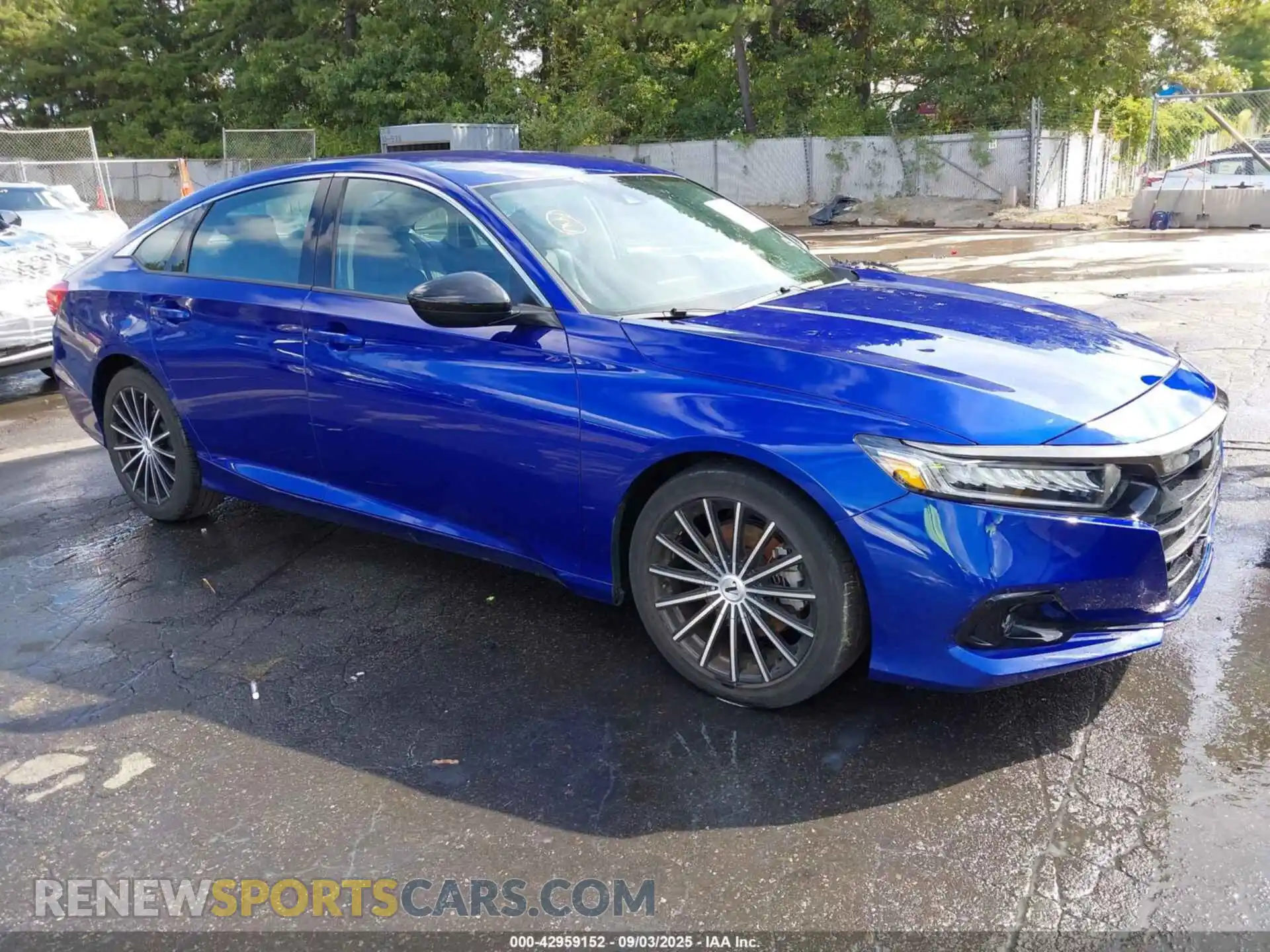 1 Photograph of a damaged car 1HGCV1F40MA040112 HONDA ACCORD 2021