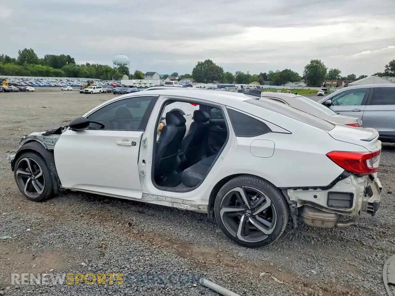 2 fotografías del automóvil dañado 1HGCV1F40MA108232 HONDA ACCORD 2021