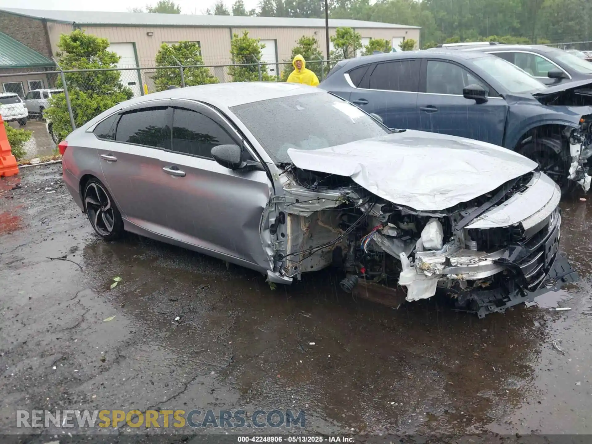 1 Photograph of a damaged car 1HGCV1F41MA095331 HONDA ACCORD 2021