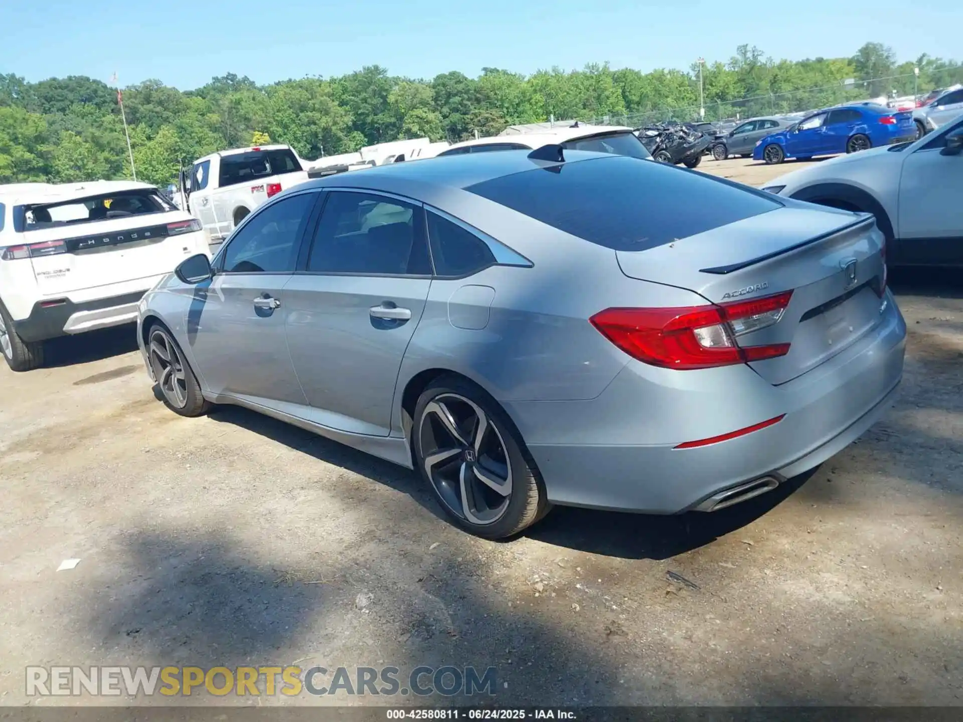 3 fotografías del automóvil dañado 1HGCV1F46MA057772 HONDA ACCORD 2021