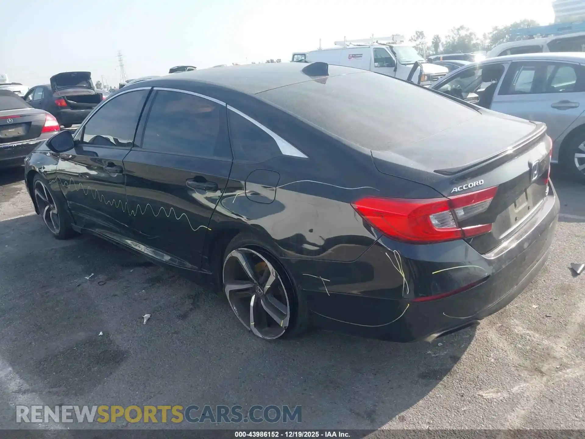 3 Фотография поврежденного автомобиля 1HGCV1F48MA021811 HONDA ACCORD 2021