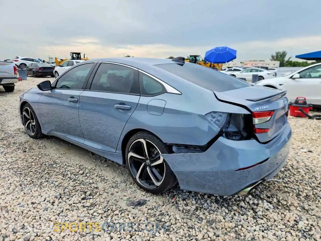 2 fotografías del automóvil dañado 1HGCV1F49MA064831 HONDA ACCORD 2021