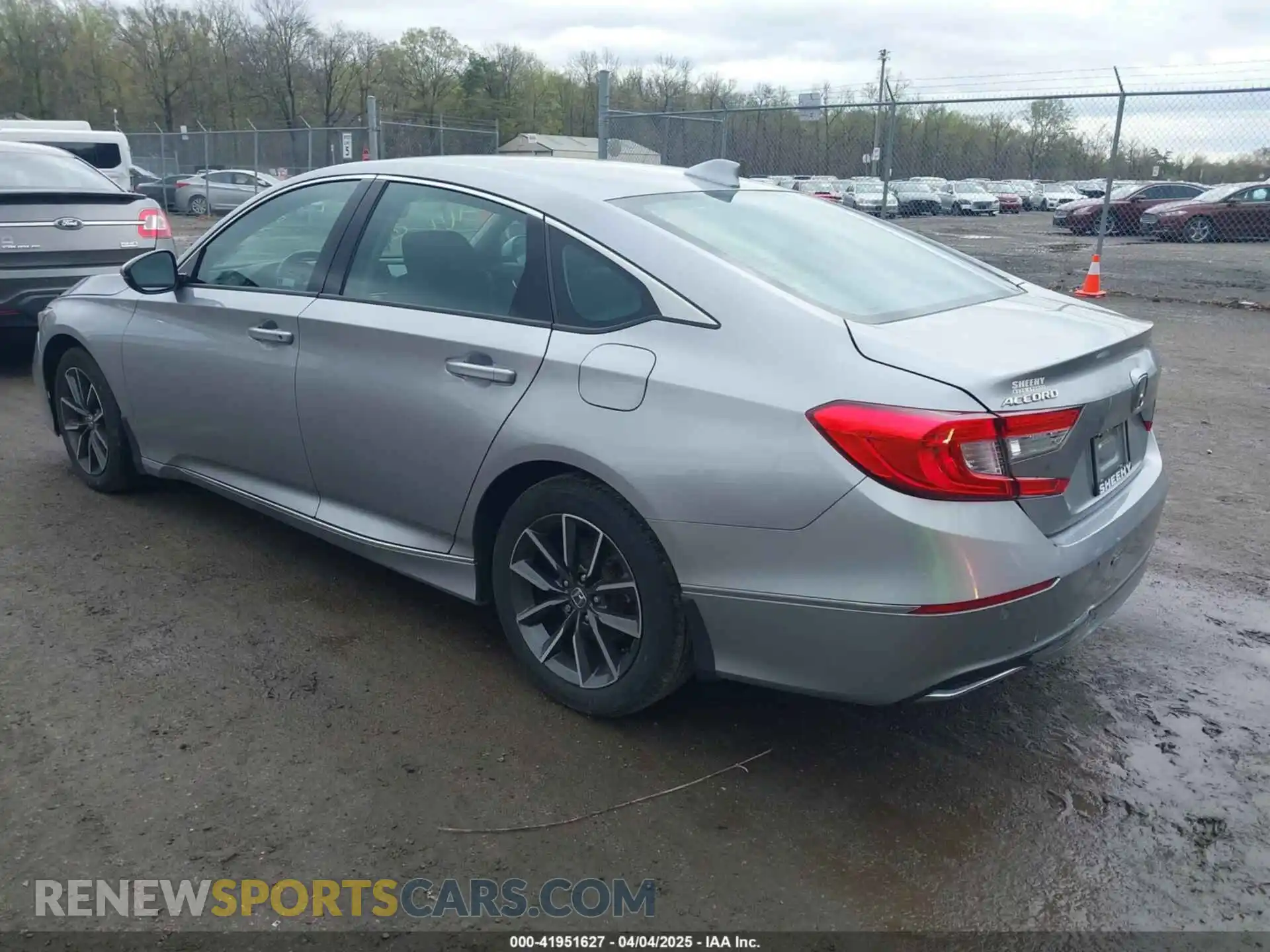 3 Photograph of a damaged car 1HGCV1F50MA074463 HONDA ACCORD 2021