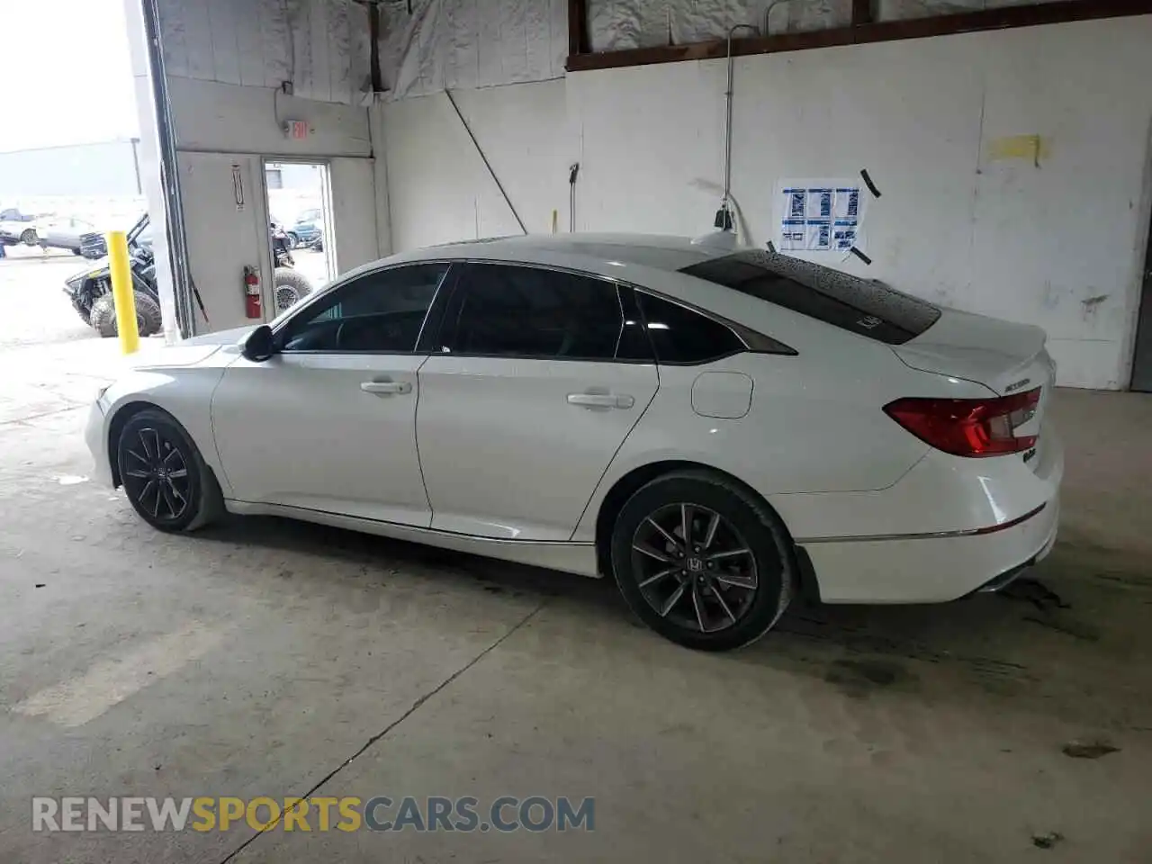 2 Photograph of a damaged car 1HGCV1F5XMA031362 HONDA ACCORD 2021