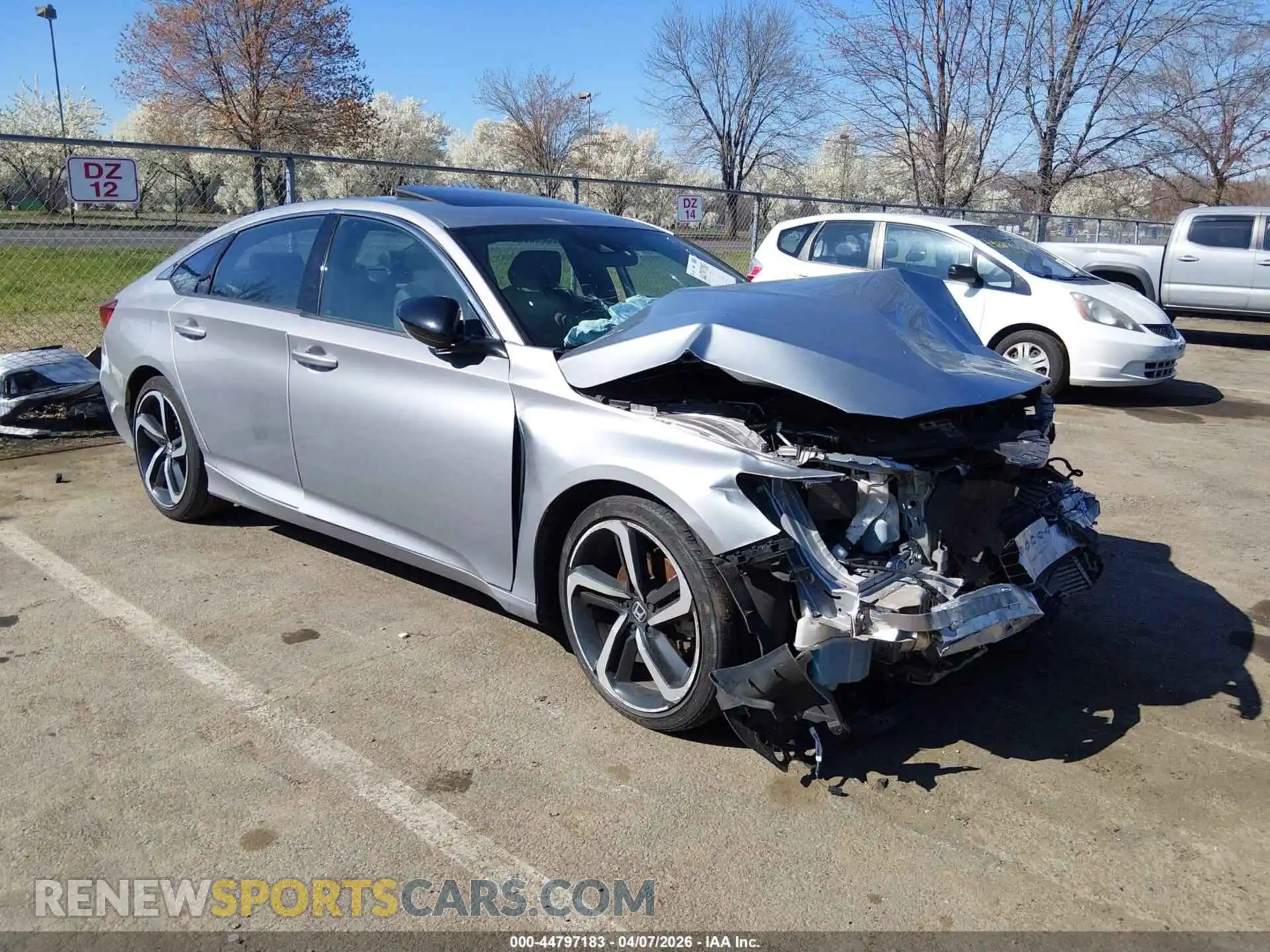 1 Photograph of a damaged car 1HGCV2F32MA006122 HONDA ACCORD 2021