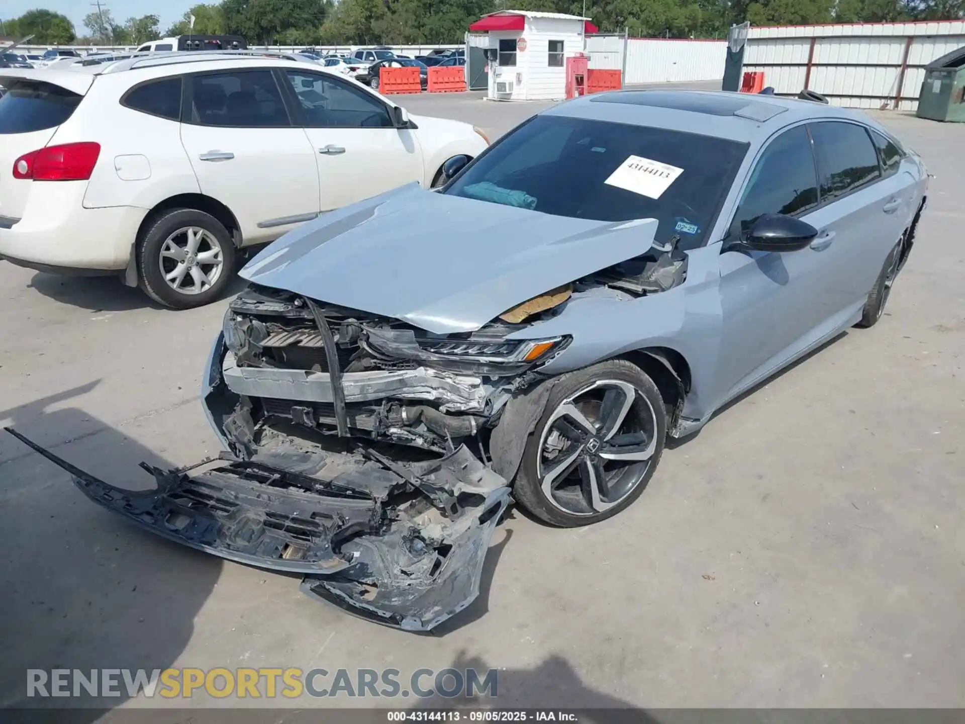 2 Photograph of a damaged car 1HGCV2F32MA016570 HONDA ACCORD 2021