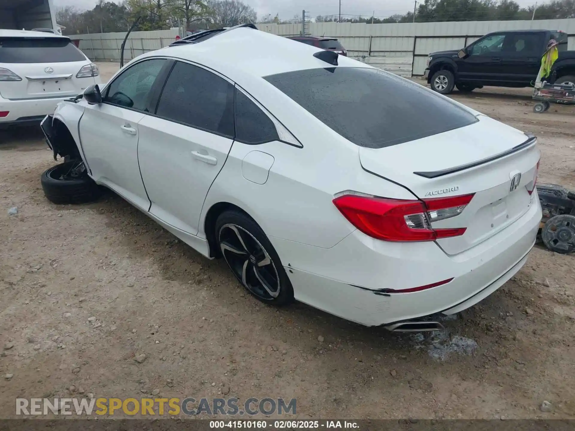 3 Фотография поврежденного автомобиля 1HGCV2F36MA008584 HONDA ACCORD 2021