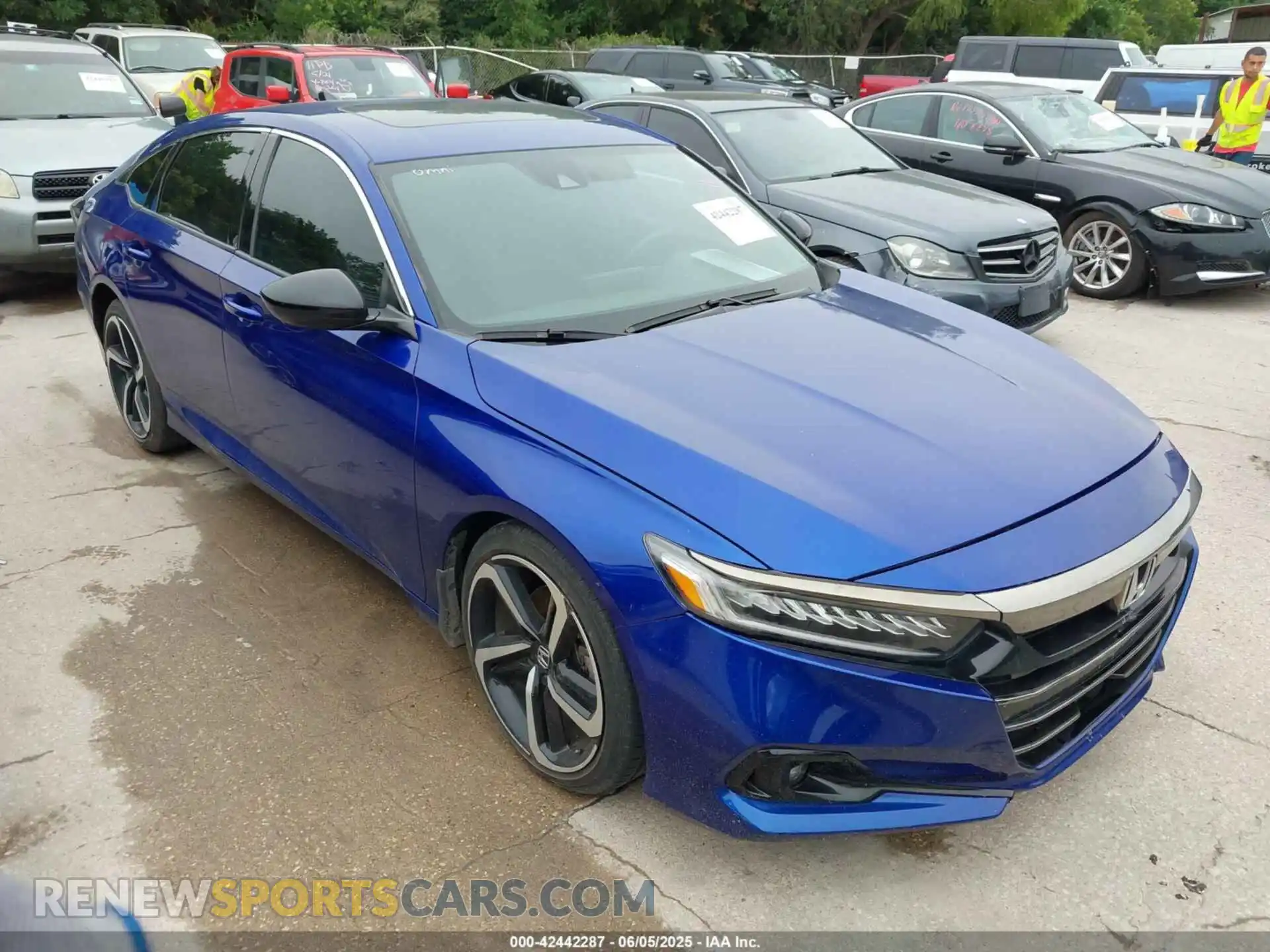 1 Photograph of a damaged car 1HGCV2F37MA012790 HONDA ACCORD 2021