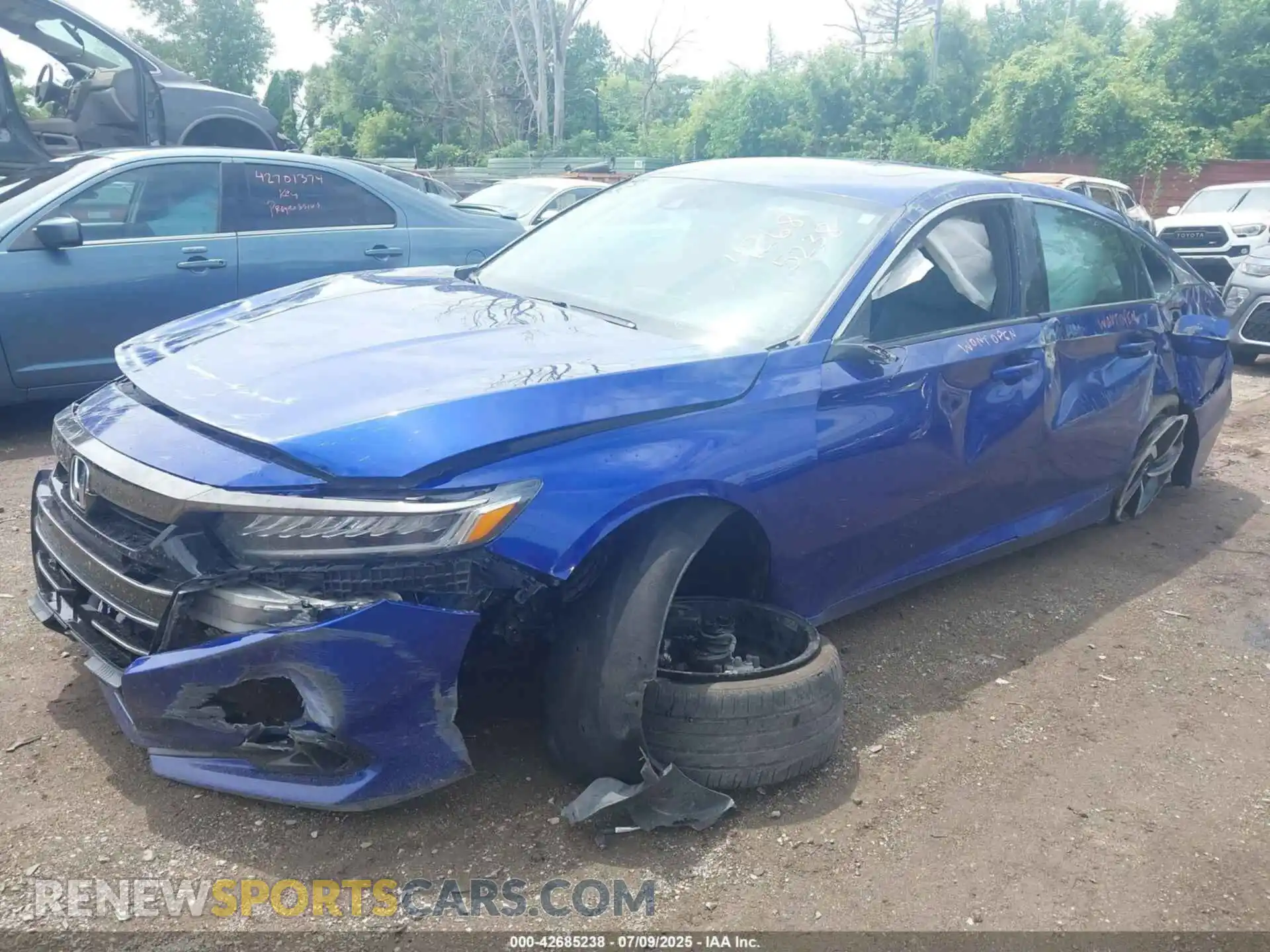 2 Photograph of a damaged car 1HGCV2F38MA002804 HONDA ACCORD 2021