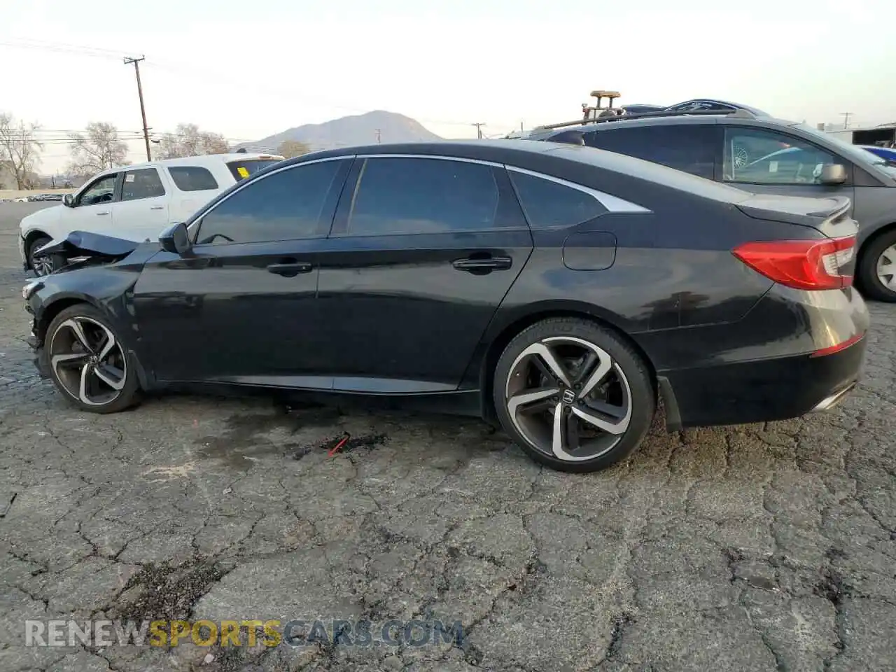 2 fotografías del automóvil dañado 1HGCV2F38MA008196 HONDA ACCORD 2021
