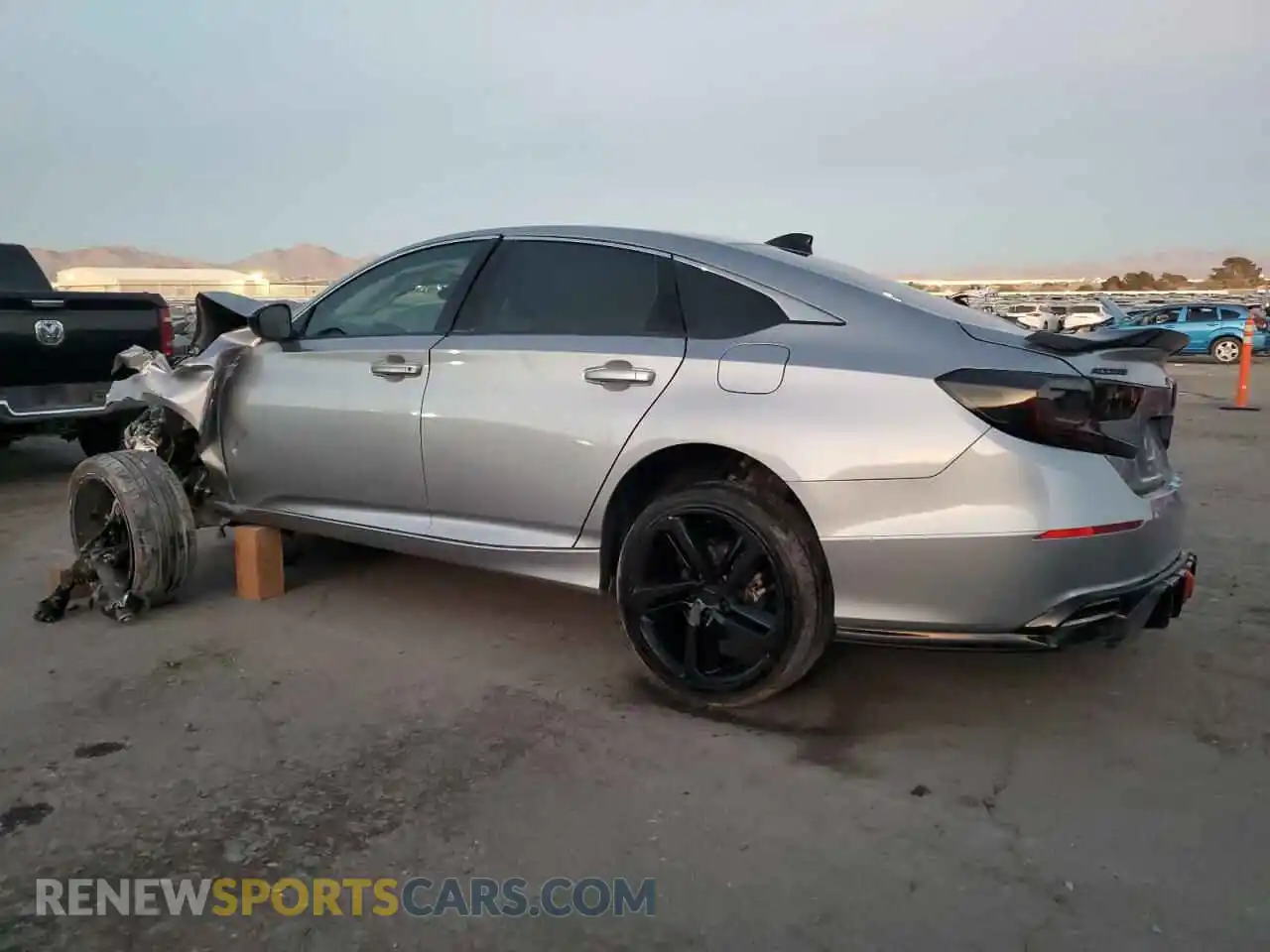 2 Photograph of a damaged car 1HGCV2F38MA011714 HONDA ACCORD 2021