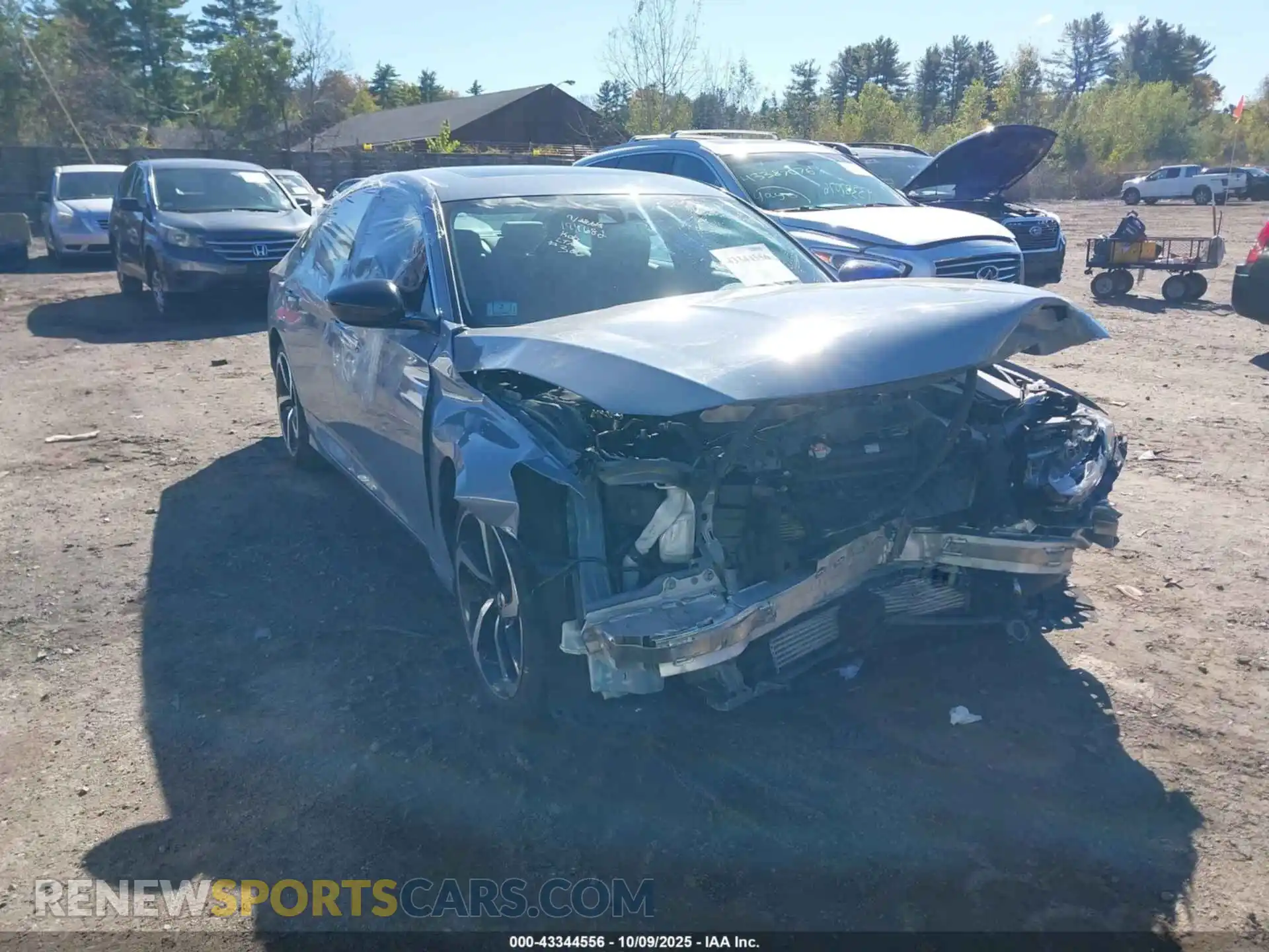1 Photograph of a damaged car 1HGCV2F39MA008417 HONDA ACCORD 2021