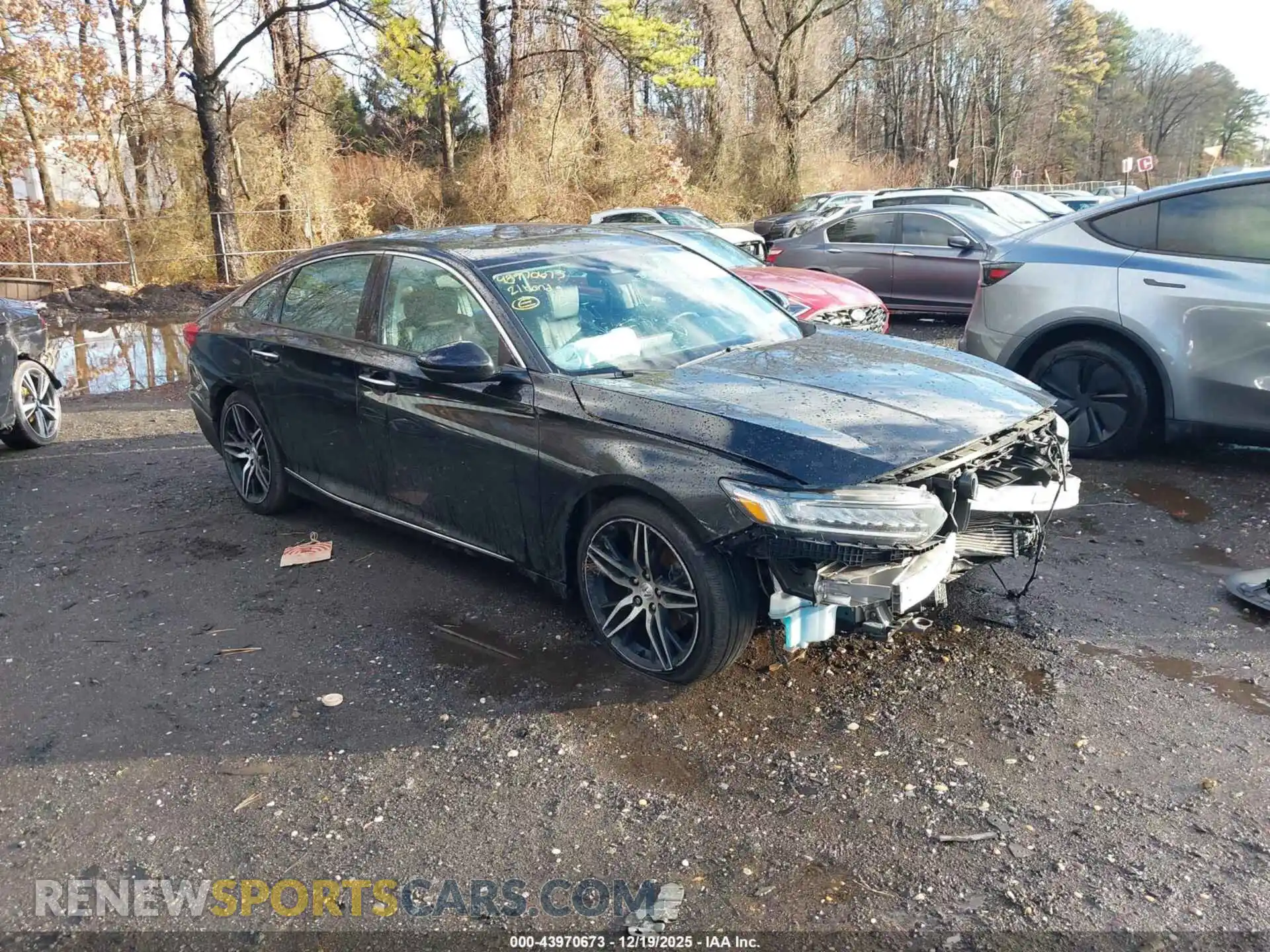 1 Photograph of a damaged car 1HGCV2F91MA010747 HONDA ACCORD 2021