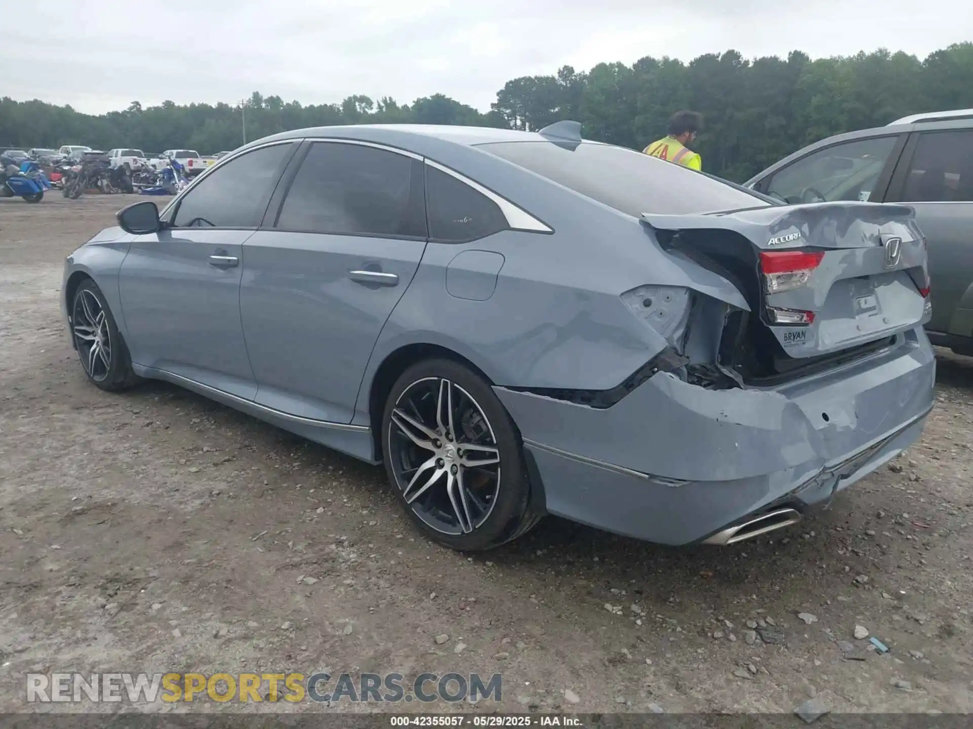3 Фотография поврежденного автомобиля 1HGCV2F92MA022938 HONDA ACCORD 2021