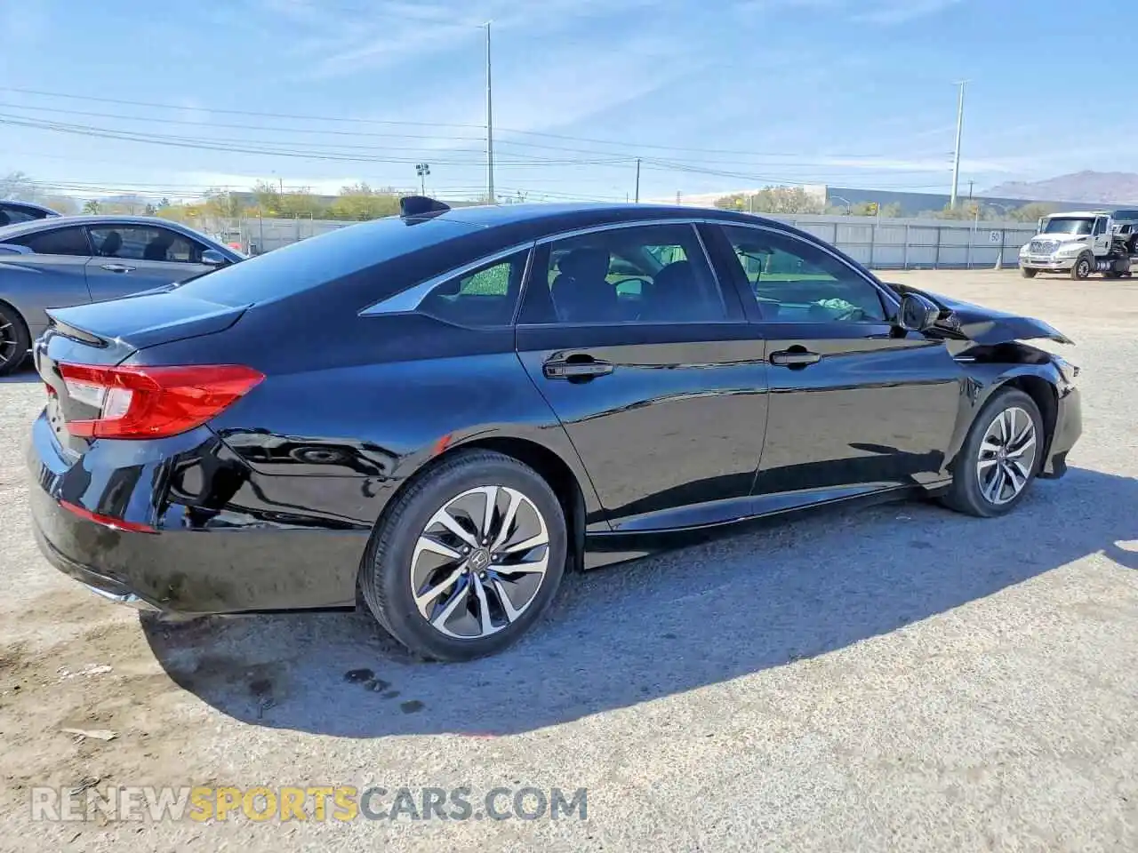 3 fotografías del automóvil dañado 1HGCV3F17MA017640 HONDA ACCORD 2021
