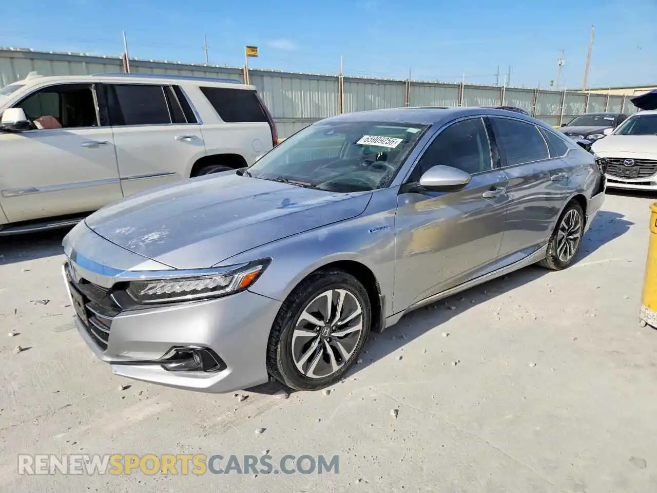 1 Photograph of a damaged car 1HGCV3F40MA016808 HONDA ACCORD 2021