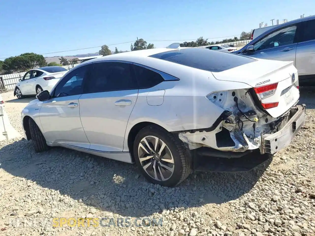 2 fotografías del automóvil dañado 1HGCV3F50MA011455 HONDA ACCORD 2021