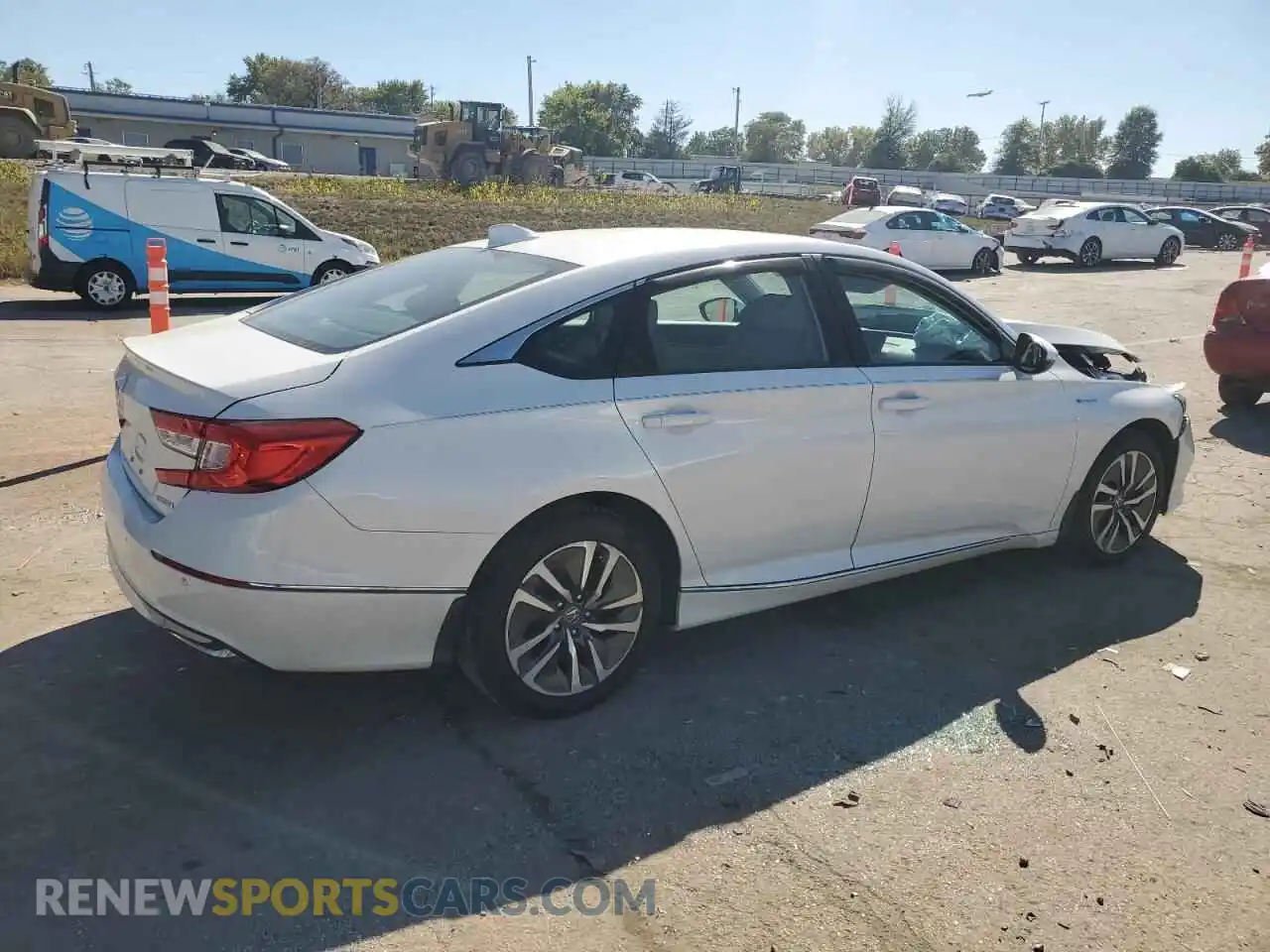 3 Фотография поврежденного автомобиля 1HGCV3F51MA009049 HONDA ACCORD 2021
