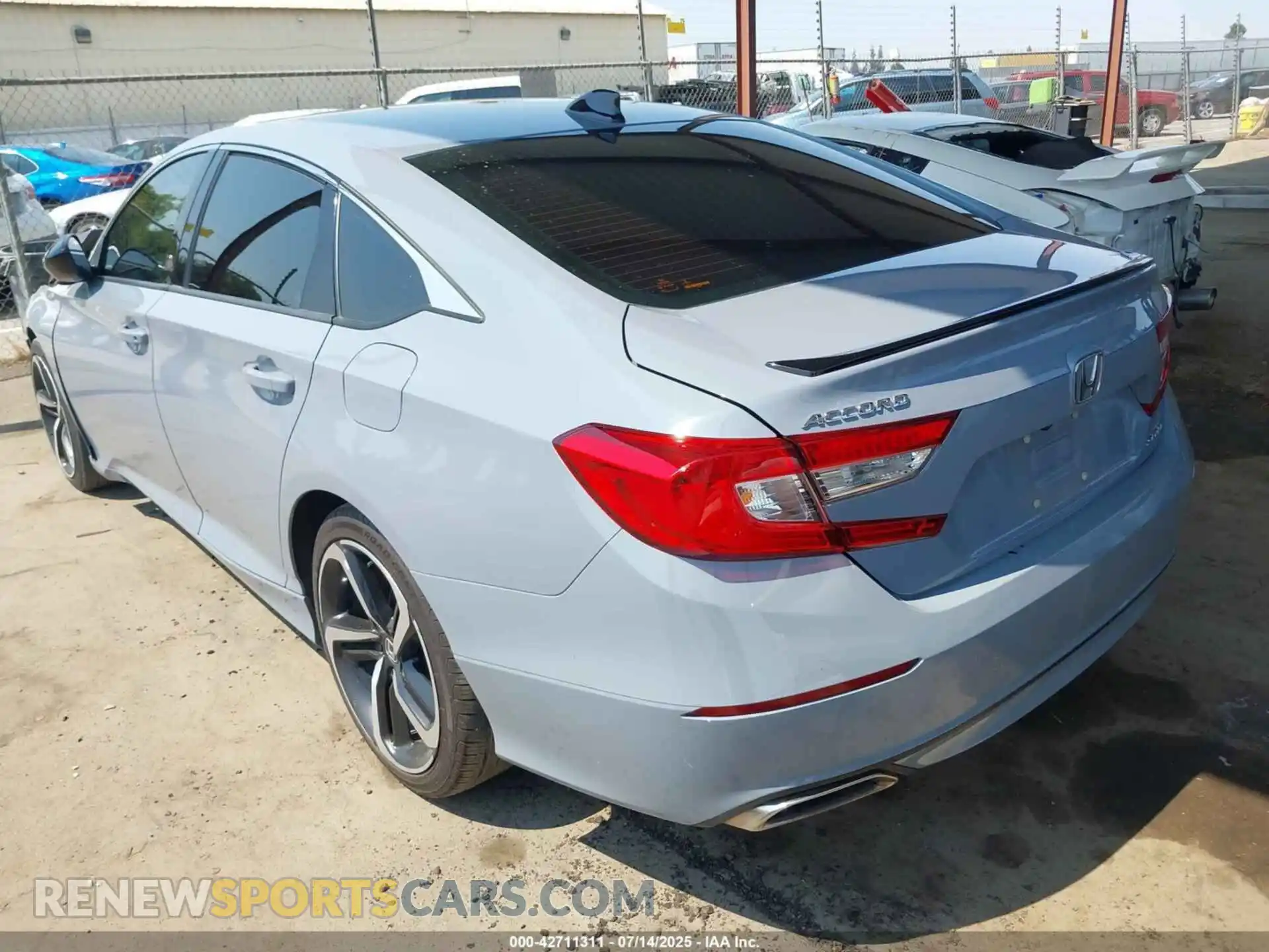 3 Фотография поврежденного автомобиля 1HGCV1F37NA016222 HONDA ACCORD 2022