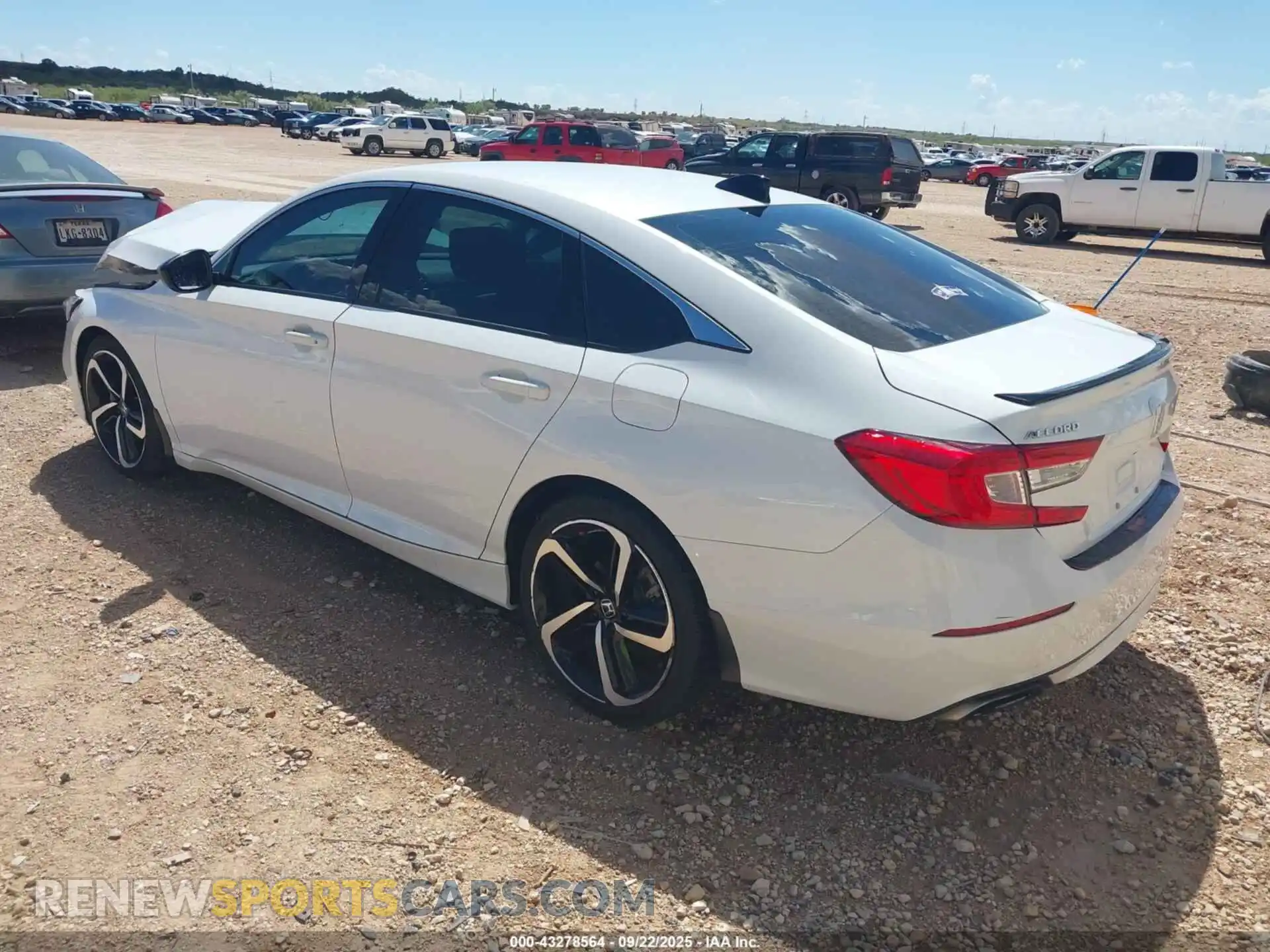 3 Фотография поврежденного автомобиля 1HGCV1F41NA098277 HONDA ACCORD 2022