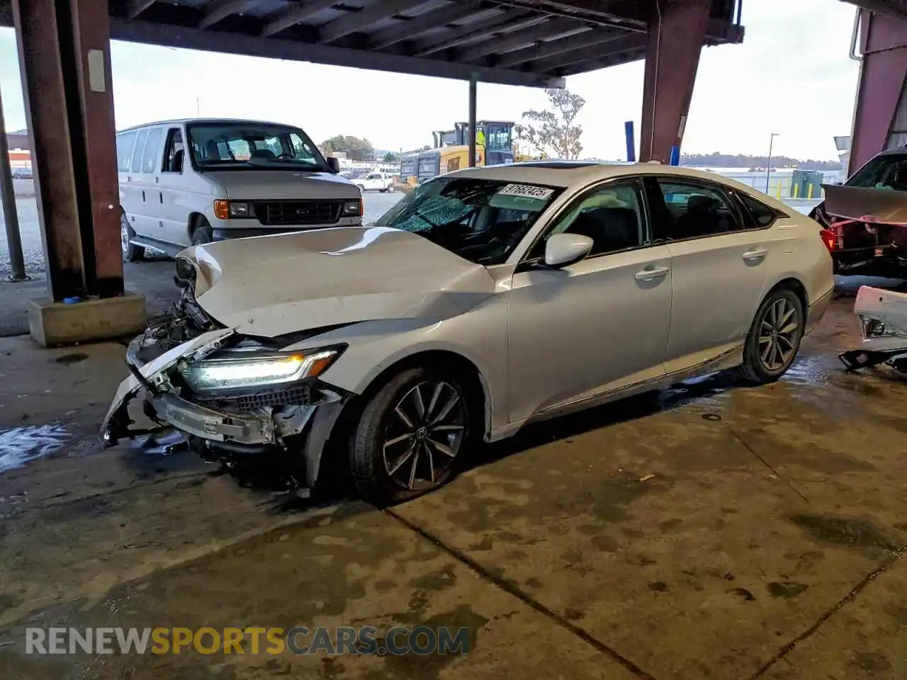 1 Фотография поврежденного автомобиля 1HGCV1F52NA040915 HONDA ACCORD 2022