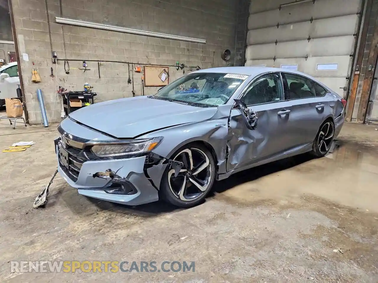 1 Photograph of a damaged car 1HGCV3F20NA033494 HONDA ACCORD 2022
