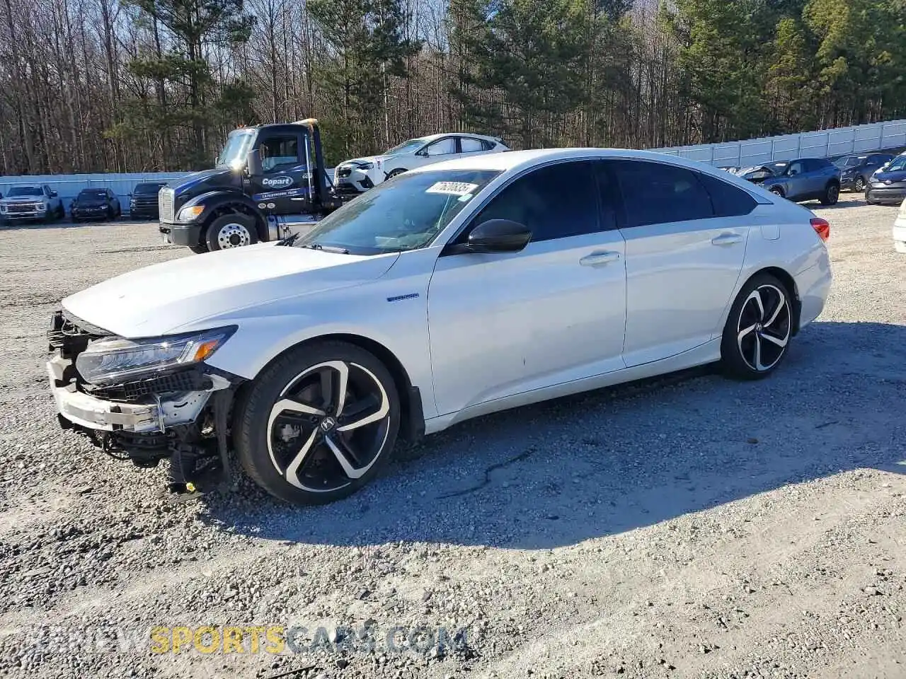 1 Photograph of a damaged car 1HGCV3F21NA016123 HONDA ACCORD 2022