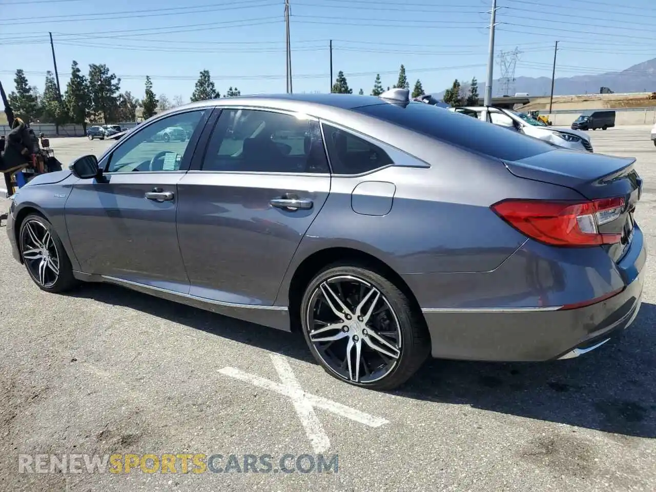 2 Photograph of a damaged car 1HGCV3F90NA016773 HONDA ACCORD 2022