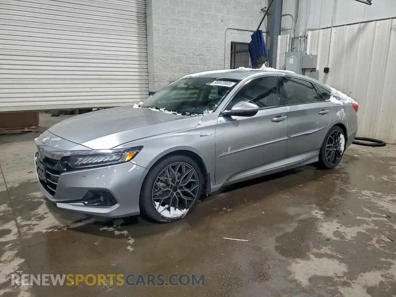 1 Photograph of a damaged car 1HGCV3F99NA016299 HONDA ACCORD 2022