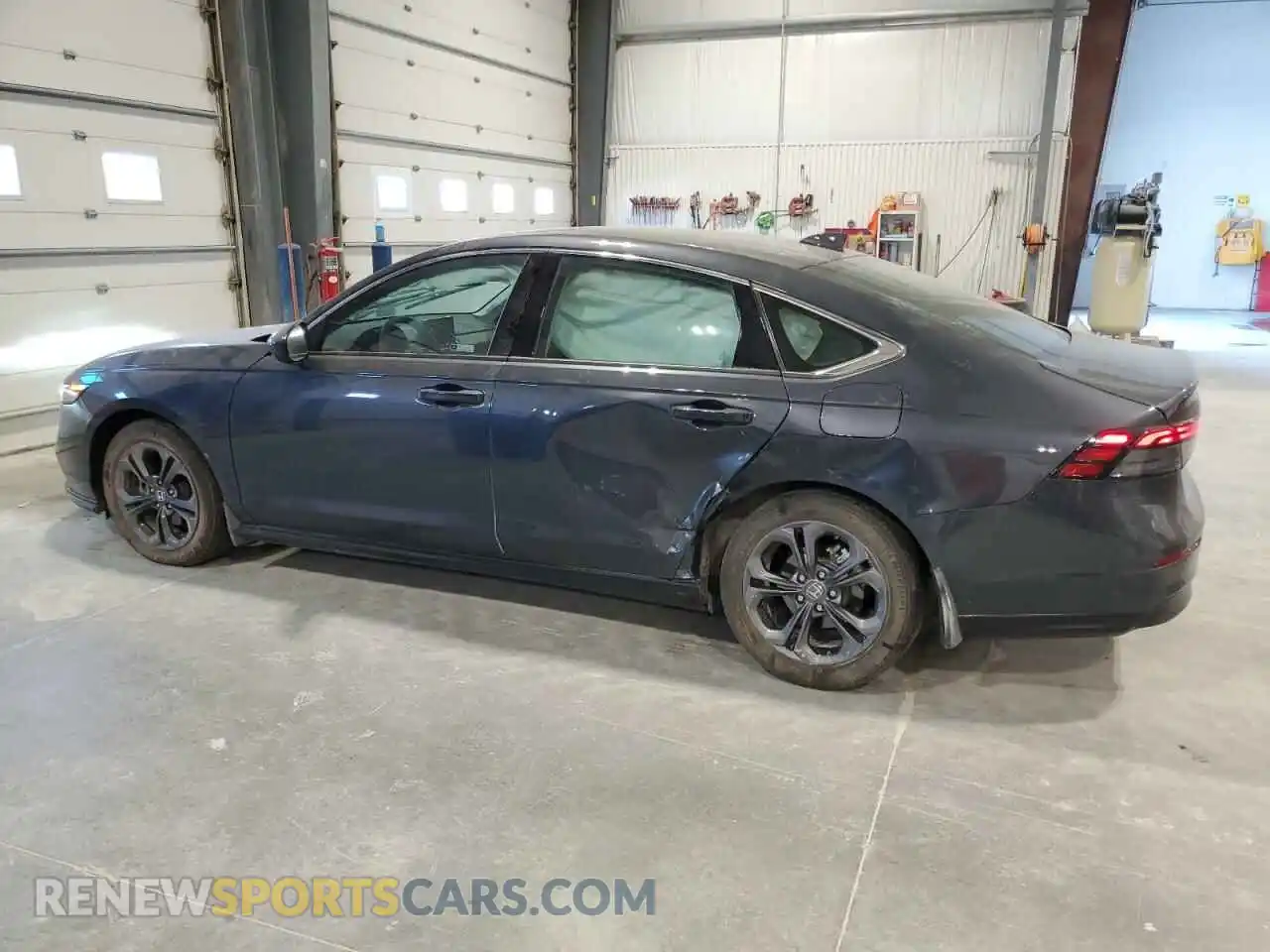 2 fotografías del automóvil dañado 1HGCY1F33PA027292 HONDA ACCORD 2023
