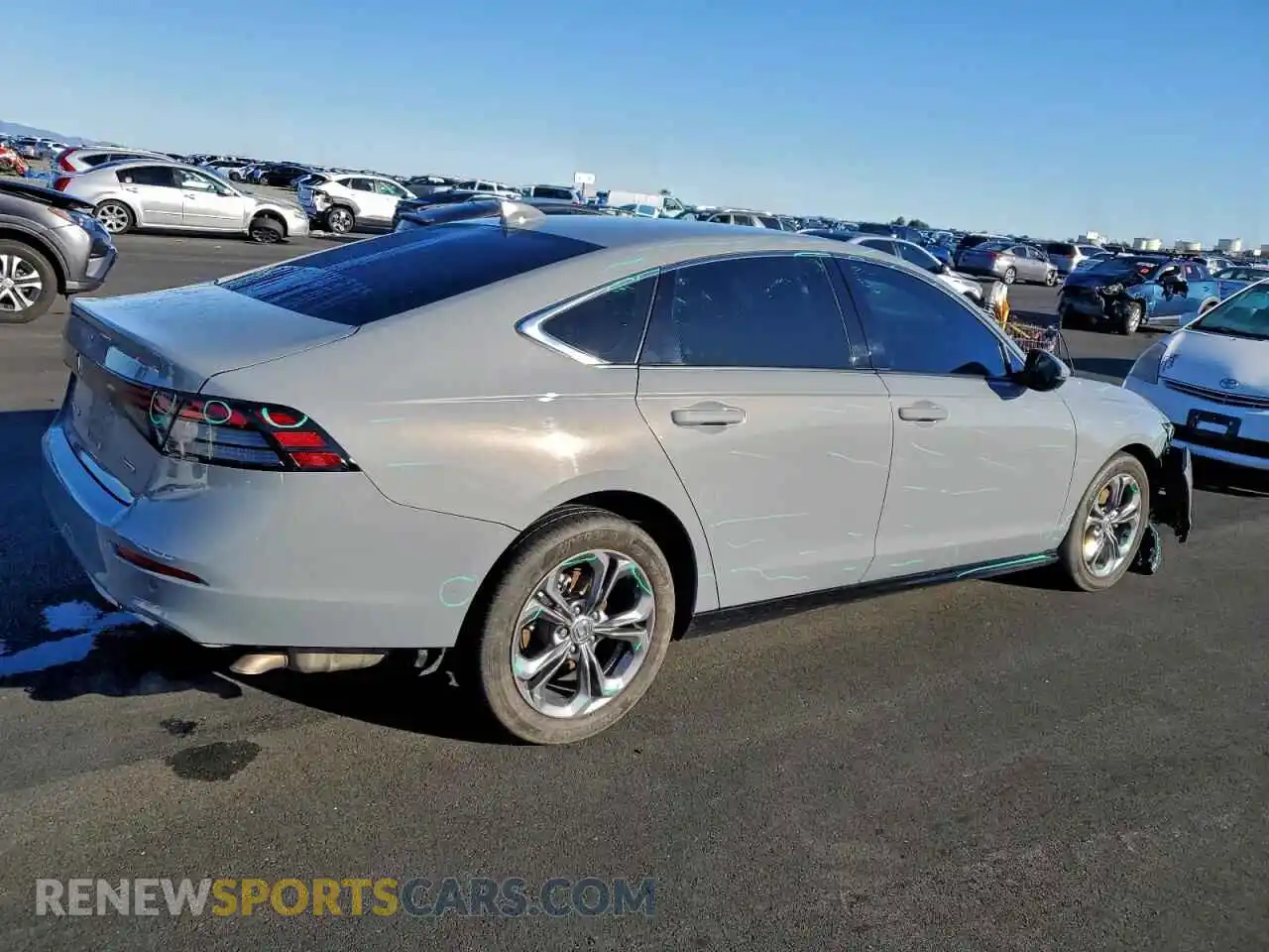 3 Фотография поврежденного автомобиля 1HGCY2F60RA071138 HONDA ACCORD 2024